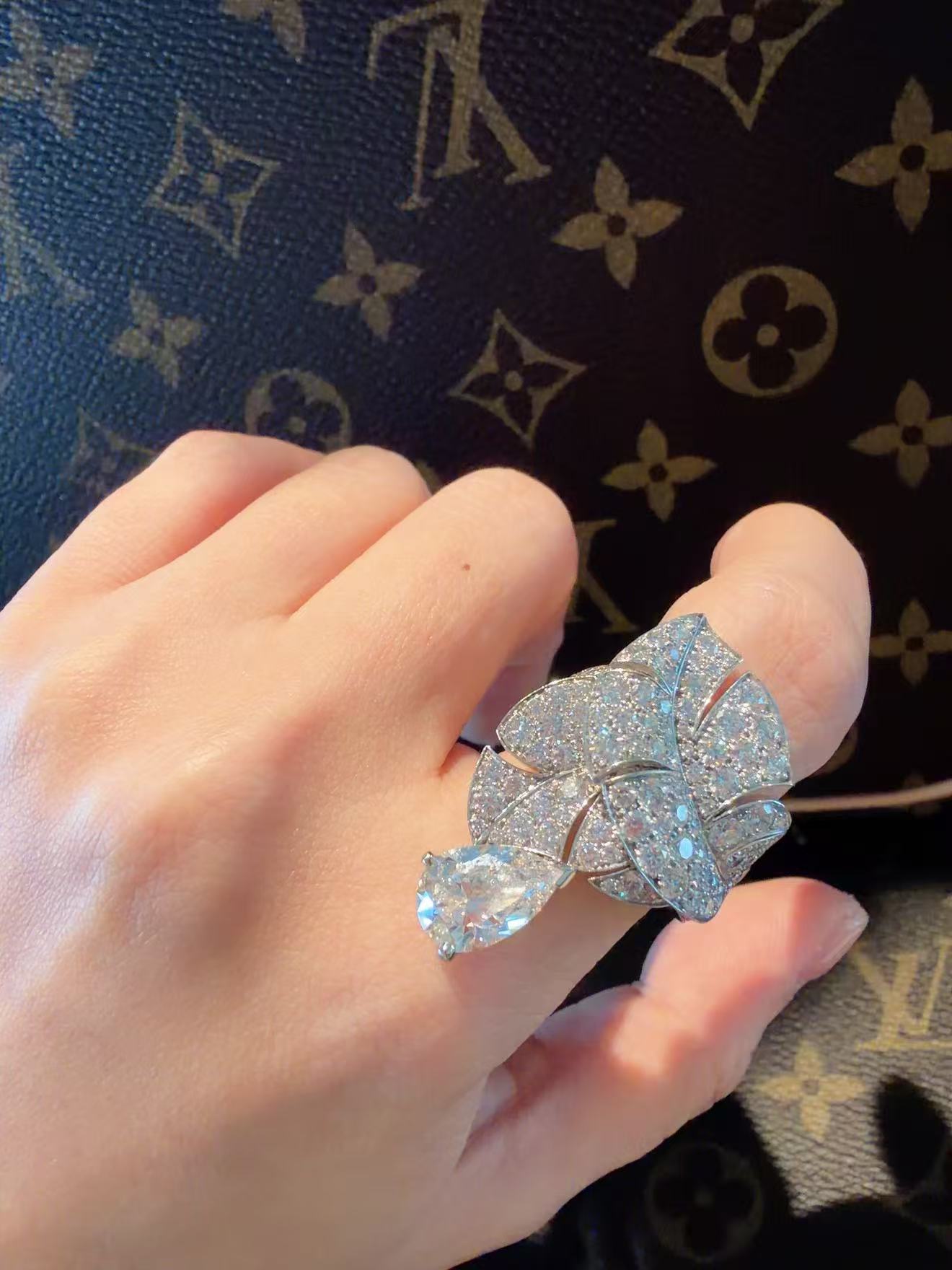 Chanel High Jewelry Collection 18K White Gold Full Diamond Ring, 2.23 Carat Pear-Shaped Center Stone, F Color, VVS2, Size 53