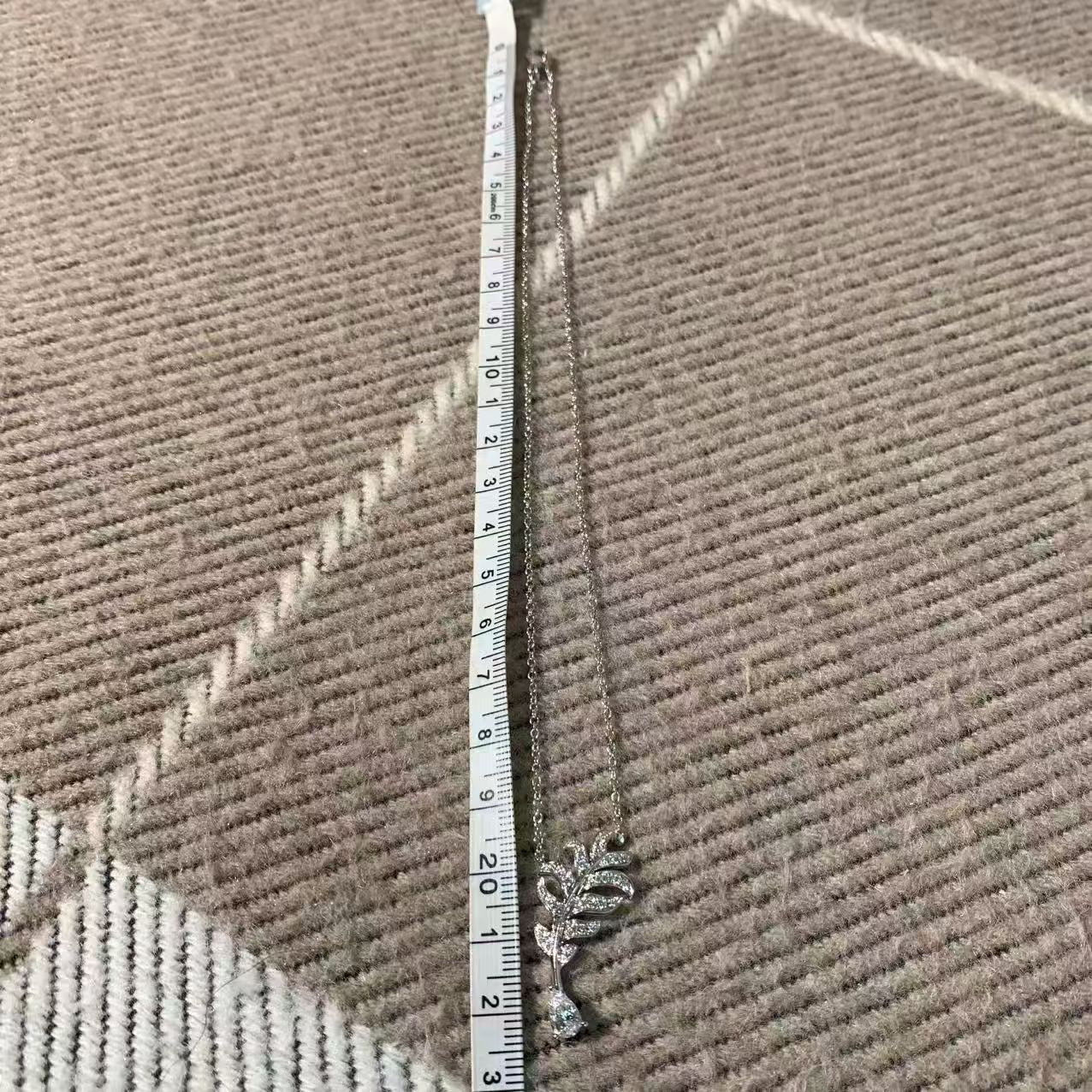 Chanel Plume de Chanel Feather Collection 18K White Gold Full Diamond Necklace 0.5ct D Color VVS2 2021 Full Set