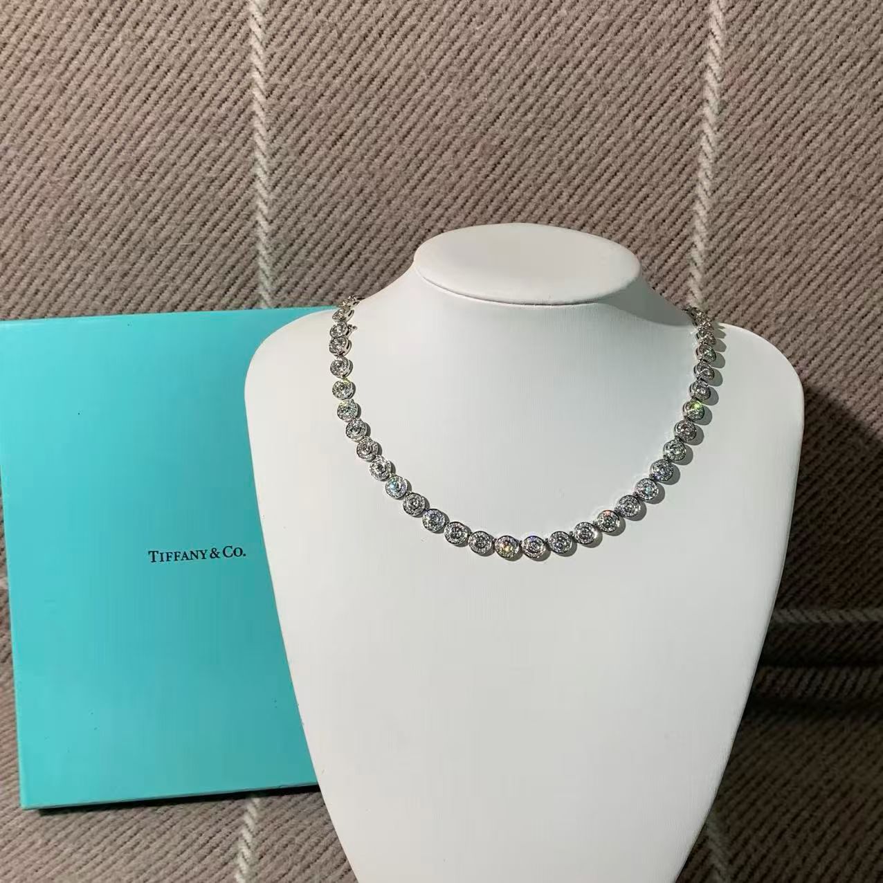 Tiffany & Co. CIRCLET Collection 18K White Gold Full Diamond Round Necklace with Top-Quality Beads and Box