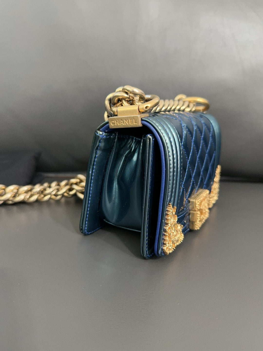 ✦ Chanel Le Boy Mini Versailles Court Limited Edition Patent Leather Blue with Gilded Embossed Design (Limited to 100 pieces worldwide)