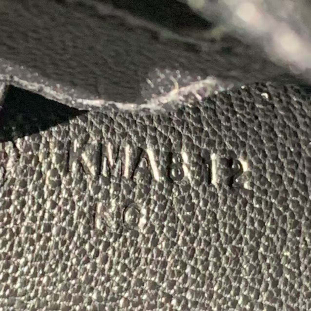 ✦ Hermès Birkin 20 Limited Edition Badge Beaded Black Goatskin Leather with Silver Buckle and K Engraving (Extreme Limited Edition/Complete Set with Invoice)