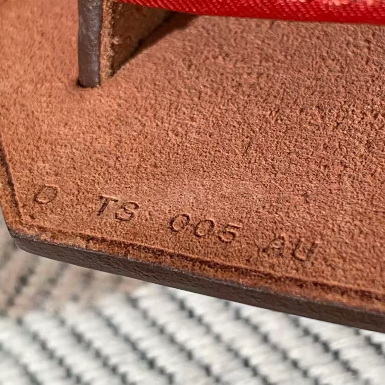 ✦ Hermès Herbag 31, red striped patchwork toile canvas with silver hardware and D-stamp (with complete set and invoice/classic preppy style)