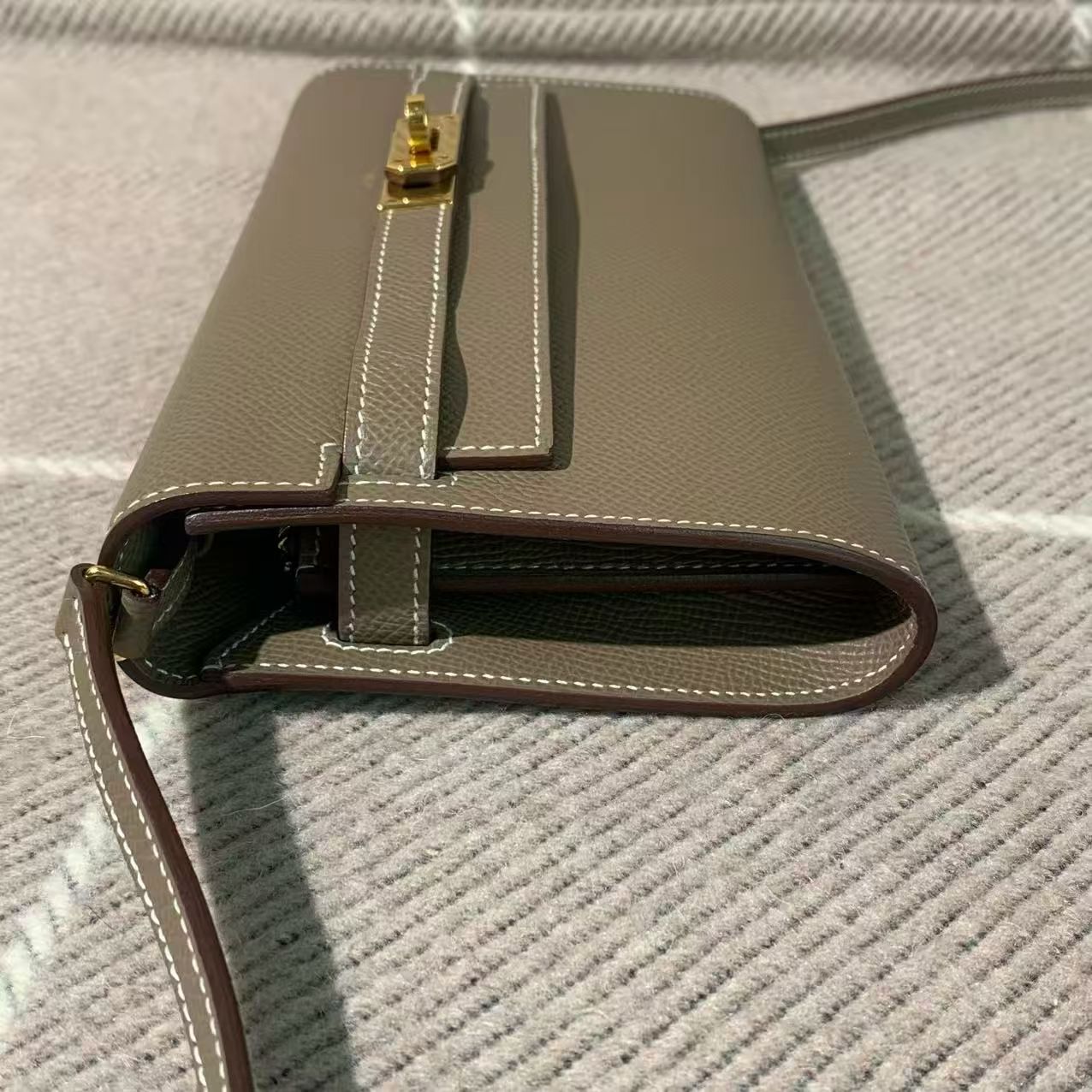 ✦ 爱马仕 Hermès Kelly Wallet To Go 大象灰 Epsom皮 金扣 Z刻 (经典大象灰)