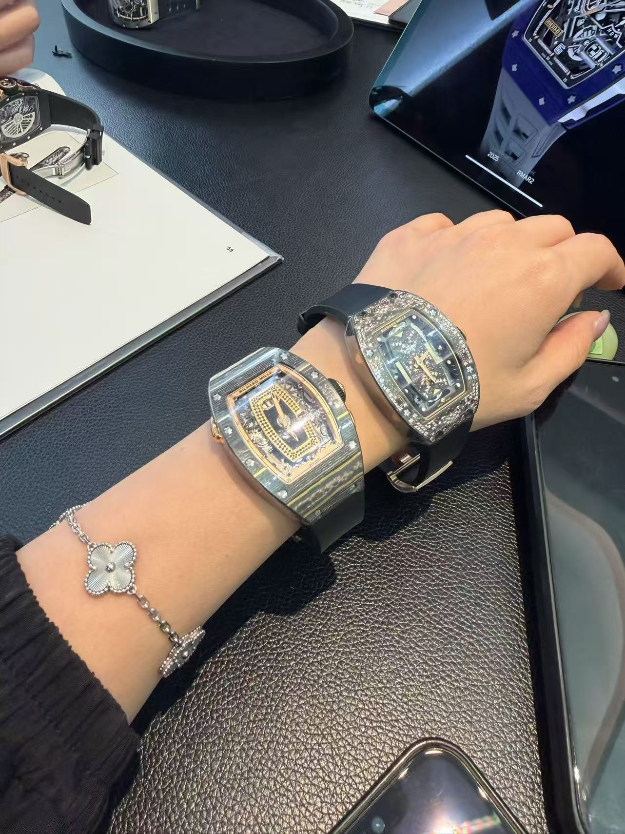 ✦ Van Cleef & Arpels 梵克雅宝 | Vintage Alhambra 五花手链 (黑贝母/18K黄)