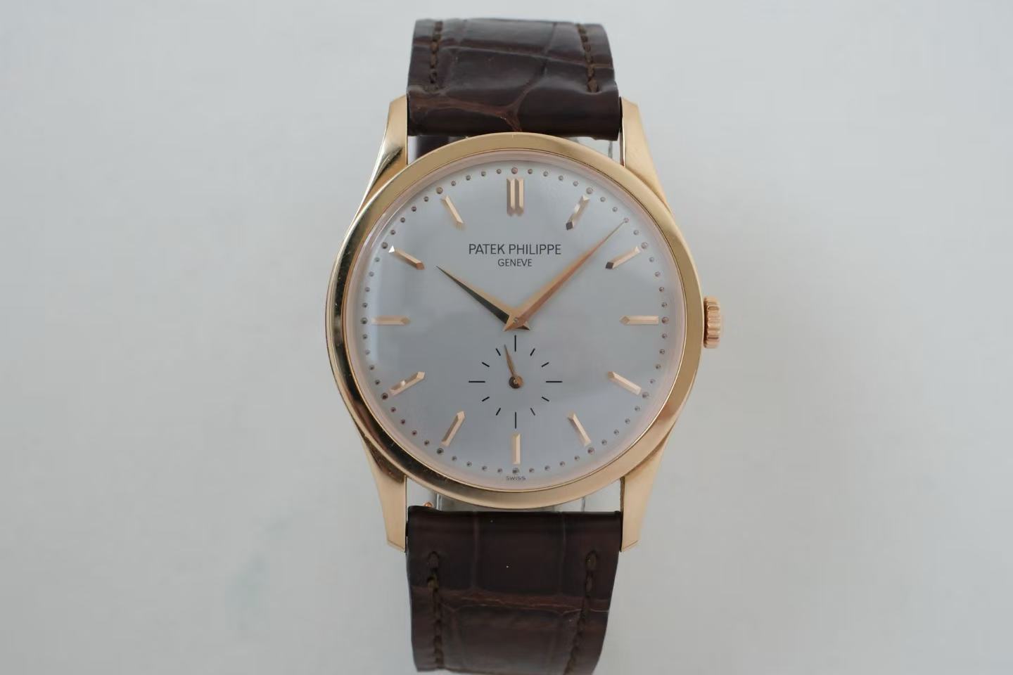 百达翡丽 Patek Philippe 古典表 Calatrava 5196R-001 18K玫瑰金 手动机械 37mm