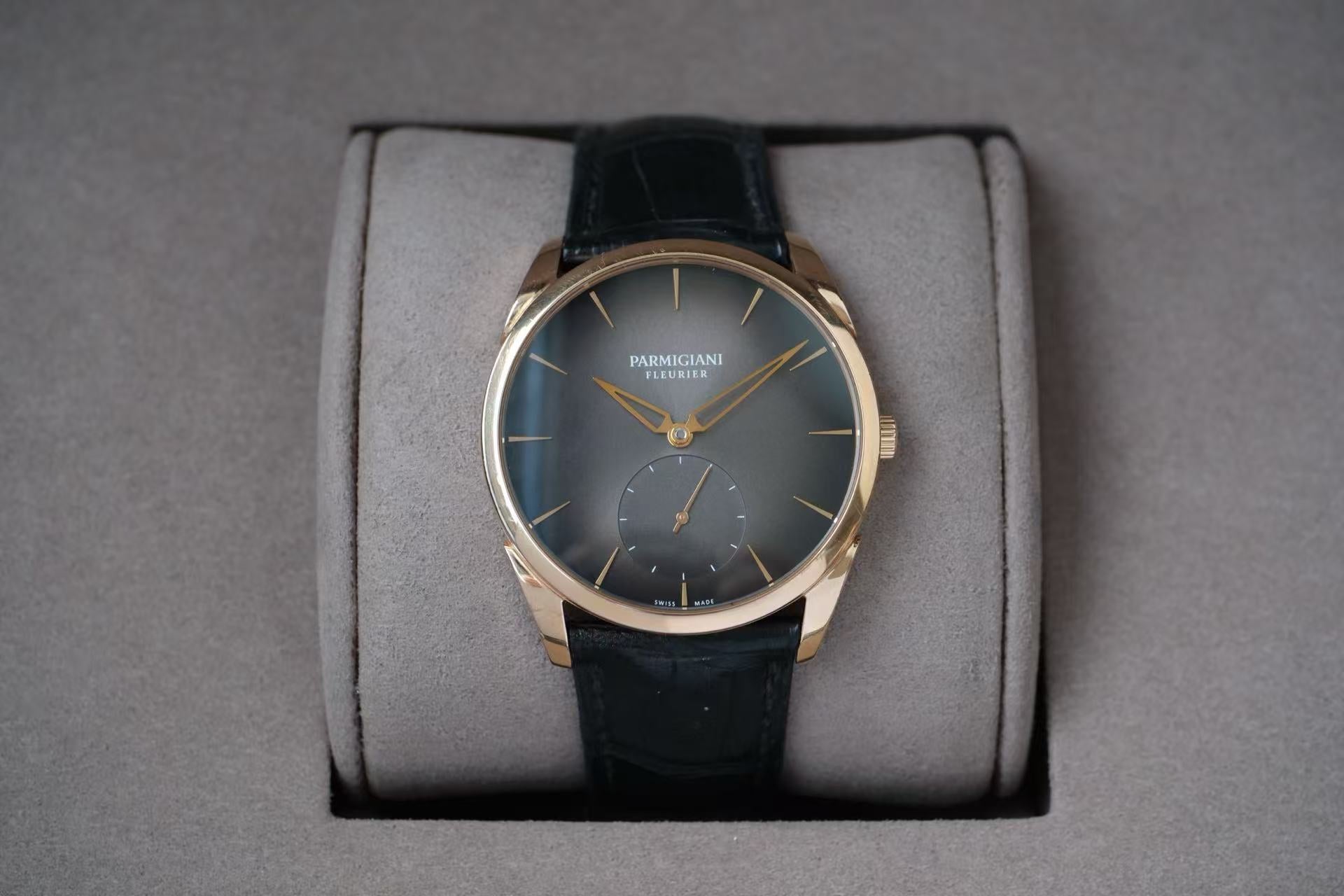 ✦ 帕玛强尼 Parmigiani Tonda系列 39毫米 18K玫瑰金 (全球限量28枚)