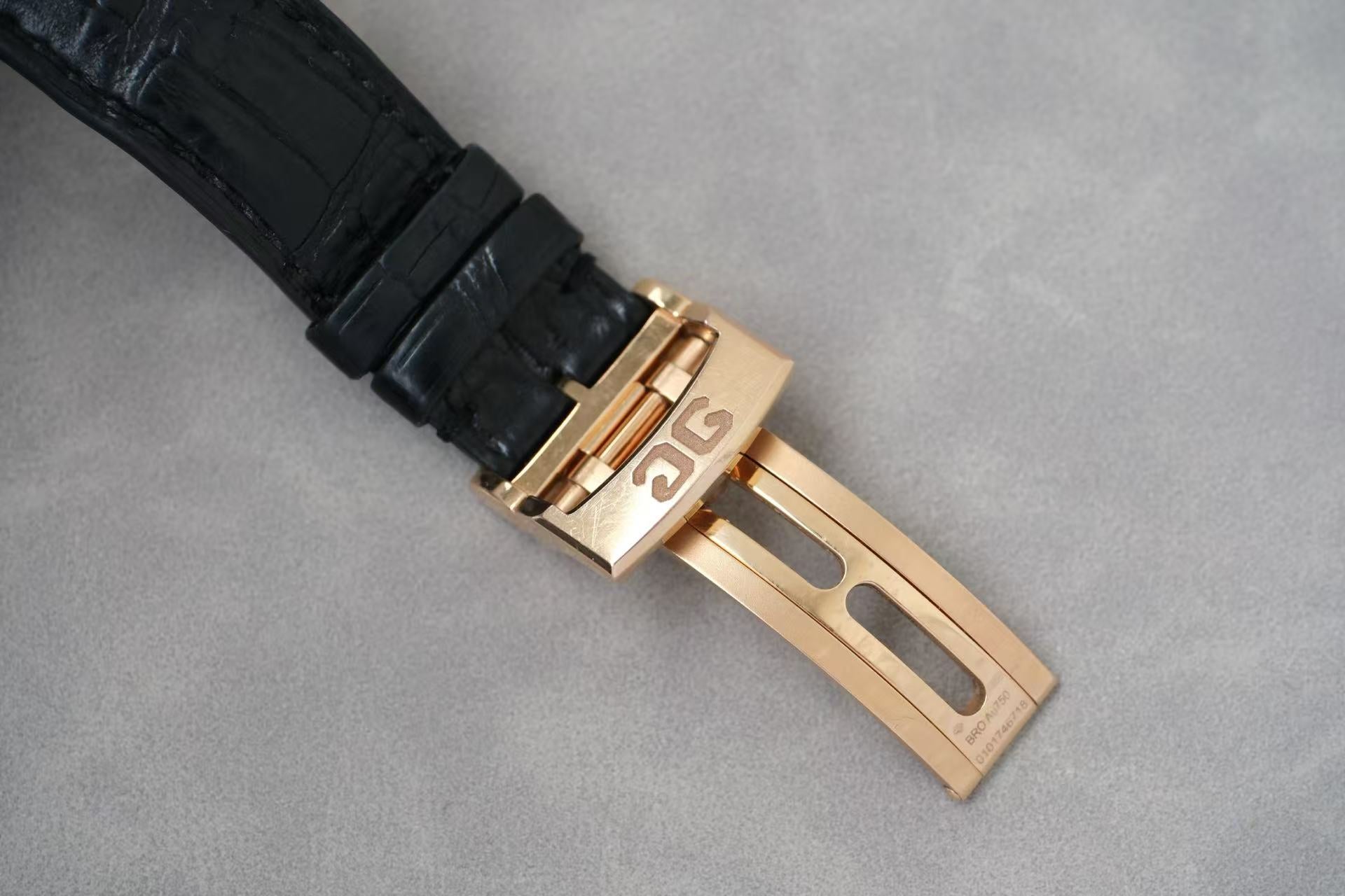 ✦ 格拉苏蒂原创 Glashütte Original 偏心系列 40毫米 18K玫瑰金 月相腕表