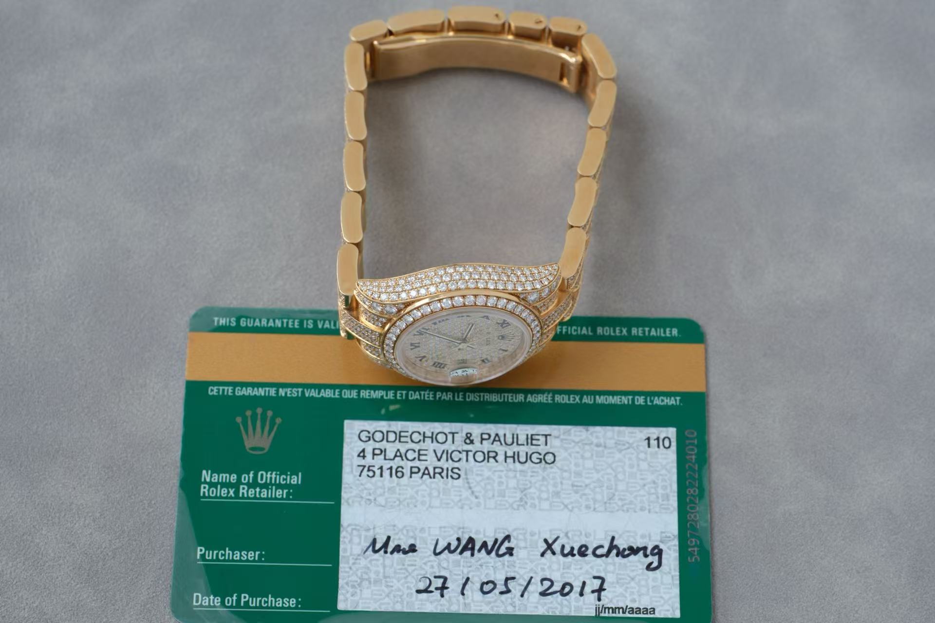 ✦ Rolex Women's Datejust 26mm 18K Gold Diamond-Studded Watch, Original Fully Diamond-Studded, 179458