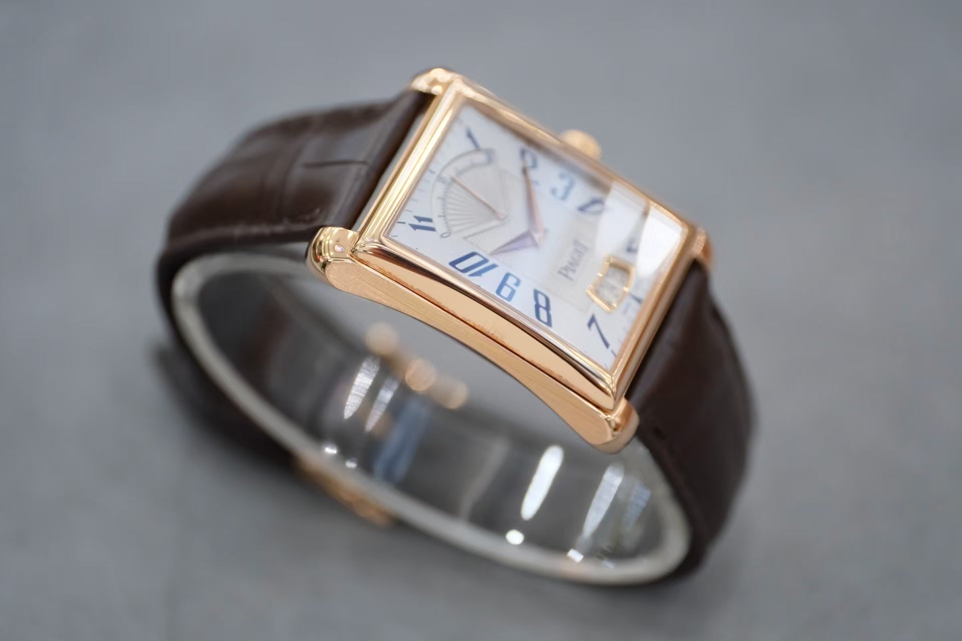 ✦ Piaget Black Strap Series 18K Rose Gold GOA28071 30-Second Flyback Function Watch