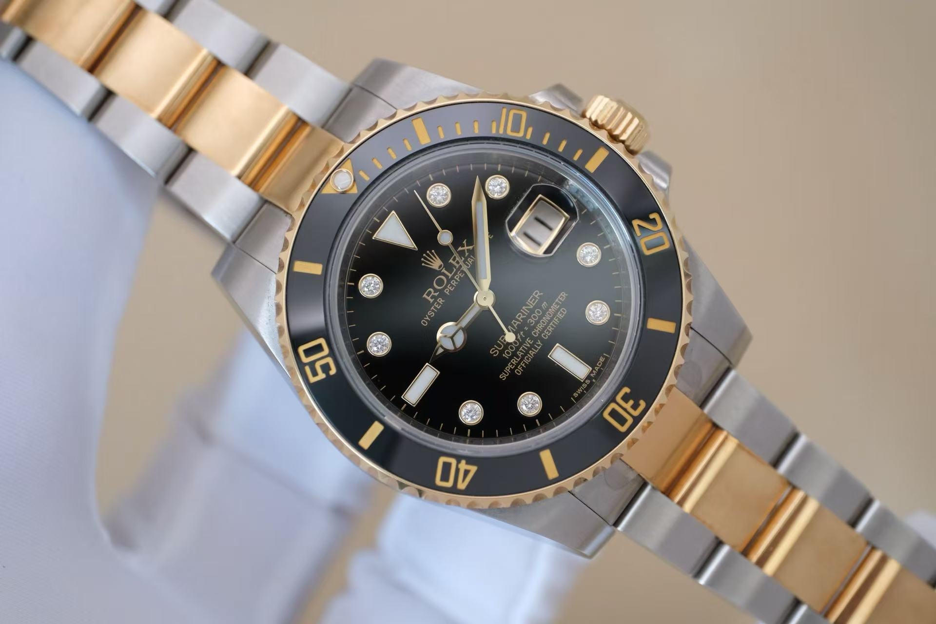 ✦ 劳力士 Rolex 潜航者型 40毫米 间金黑水鬼 8钻刻度 116613-LN