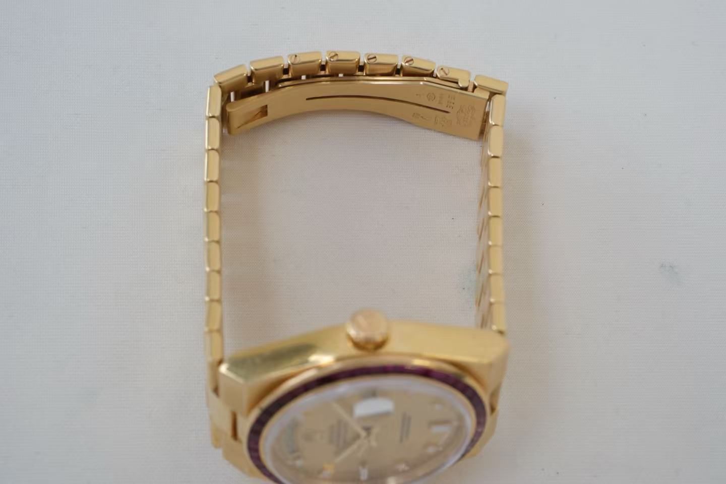 ✦ Rolex 19158 Day-Date 36mm 18K Yellow Gold Genta Case with Diamonds and Gemstones (Antique Unique Item/with Rolex Warranty Card)