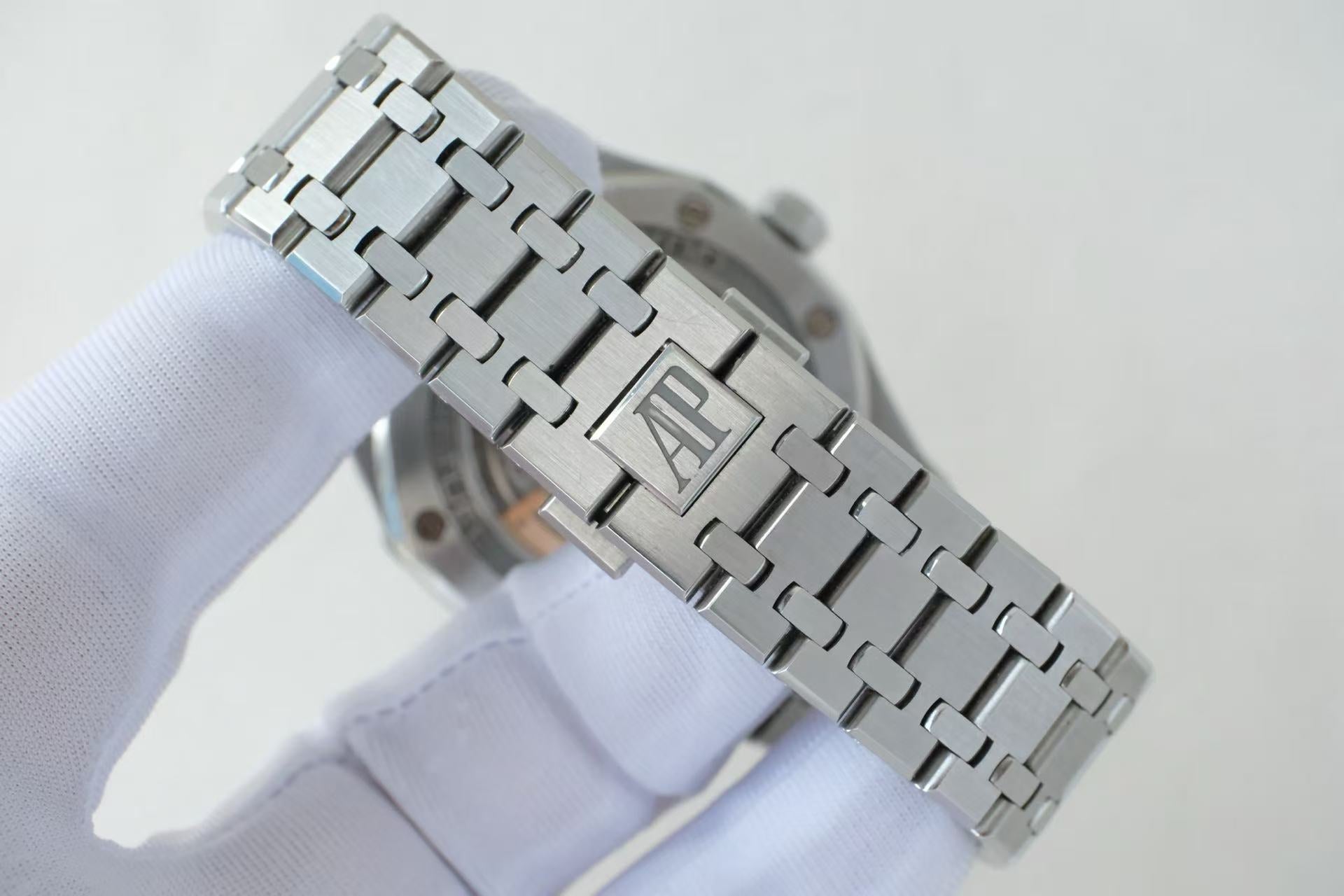 ✦ Audemars Piguet Royal Oak 41mm Stainless Steel Perpetual Calendar 26574ST (Official White Dial Replacement with Blue Dial)