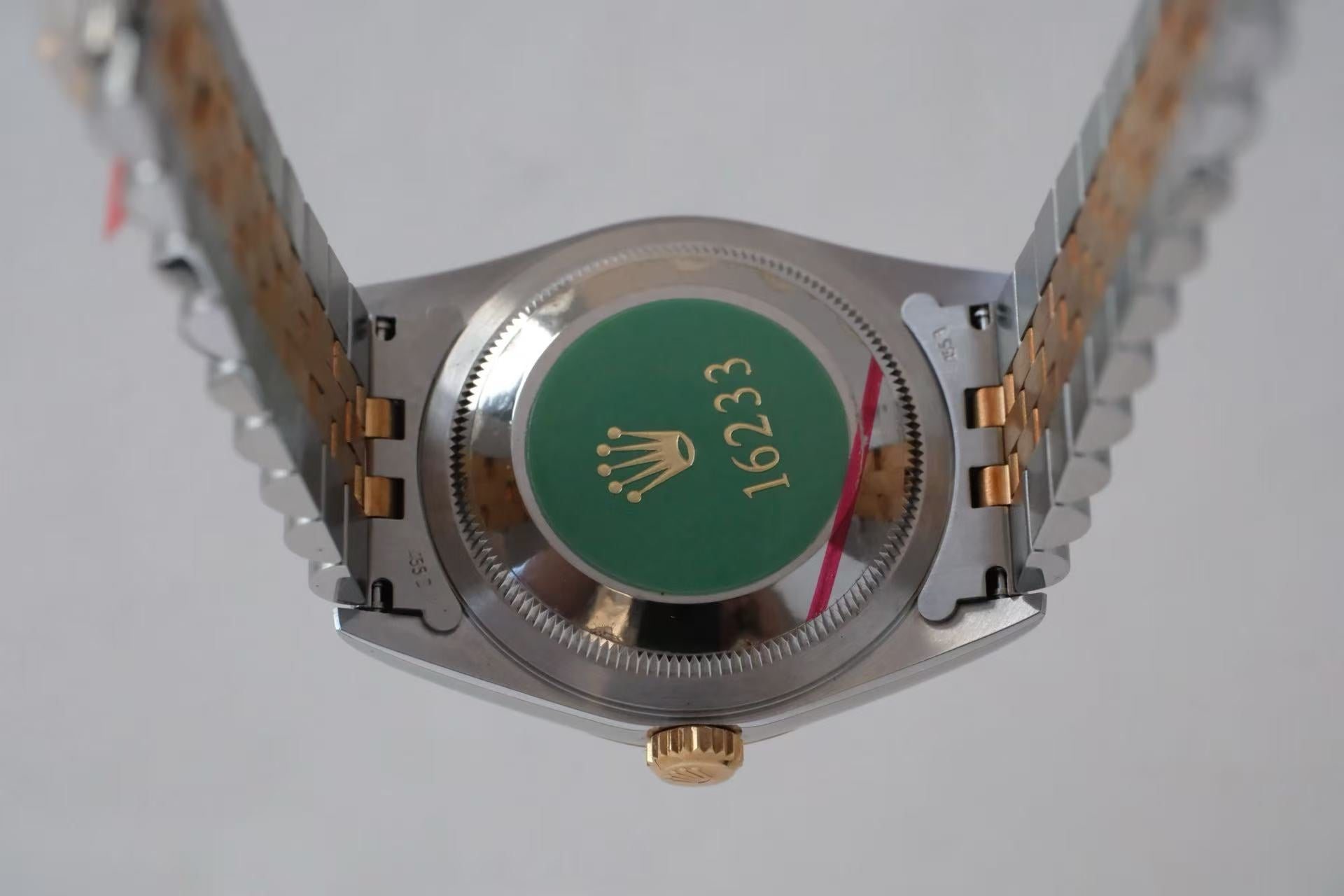 ✦ Rolex Datejust 36mm 18K Two-Tone Gold Anniversary Dial 16233 (T-series/Unused Stock)