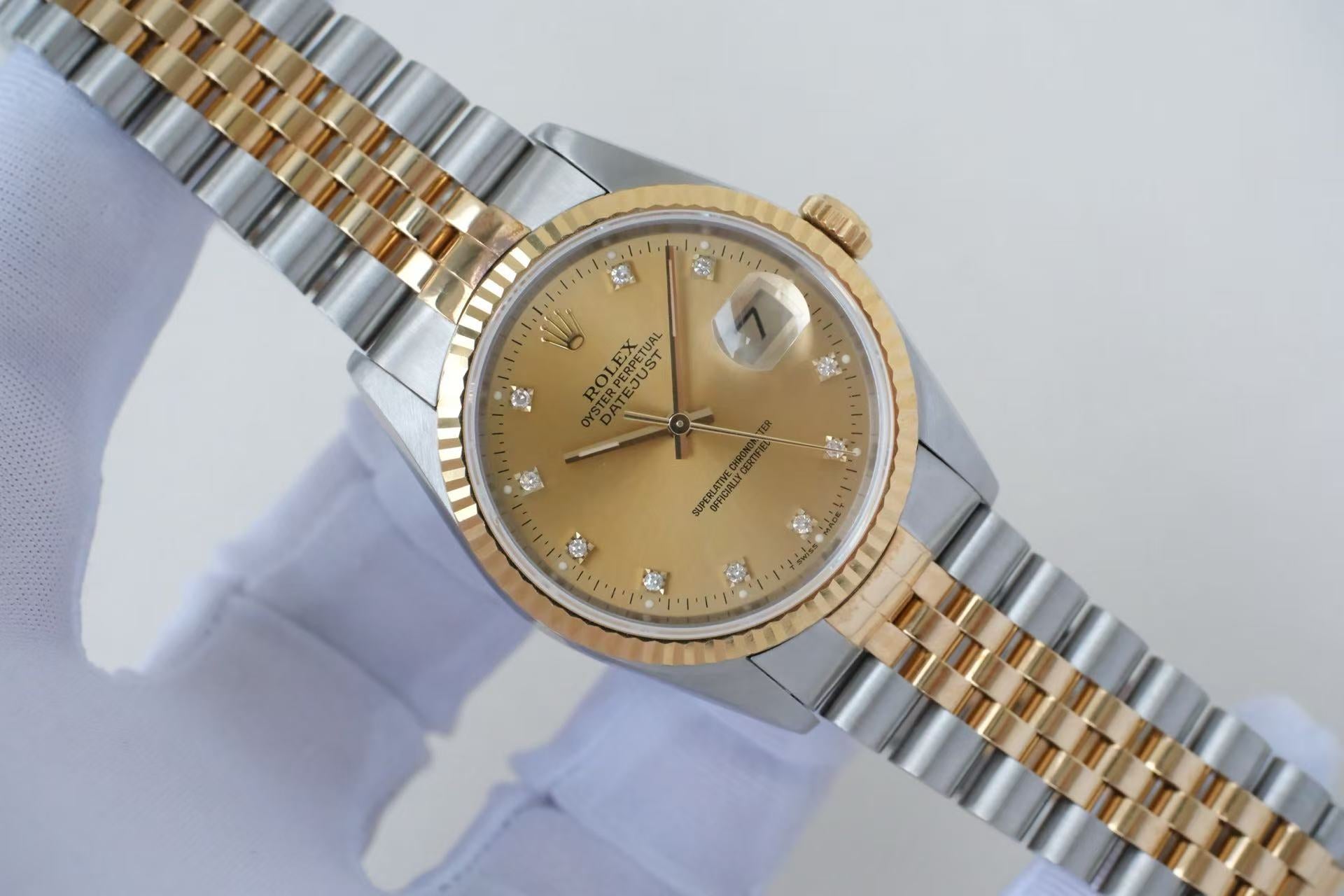 ✦ Rolex Datejust 36mm 18K two-tone champagne gold dial with diamonds 16233 (Exceptional condition/21-link bracelet)