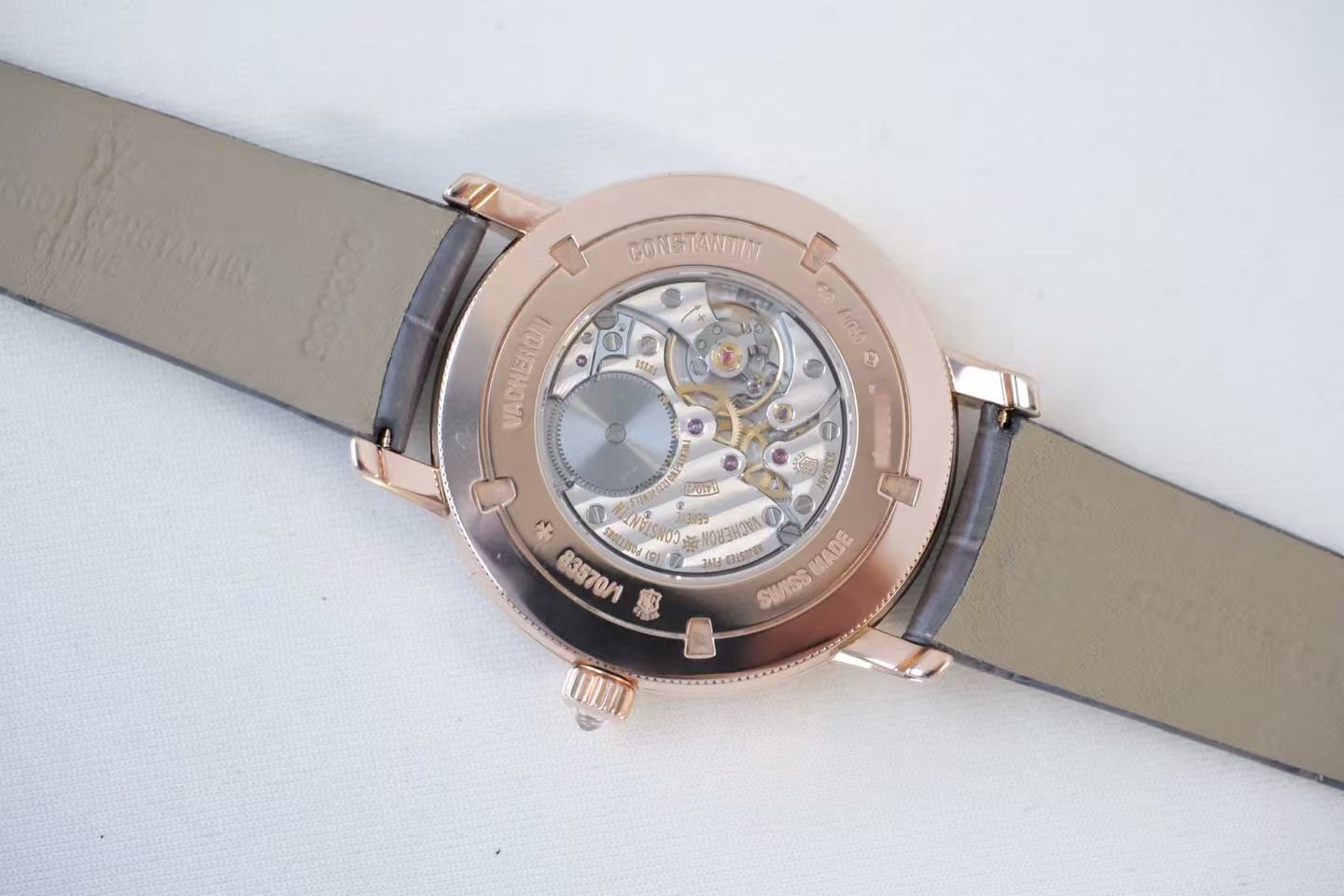 ✦ Vacheron Constantin Patrimony Collection 36mm 18K Rose Gold Diamond-set Mother-of-Pearl Dial 83570 (Complete Set, 2016)