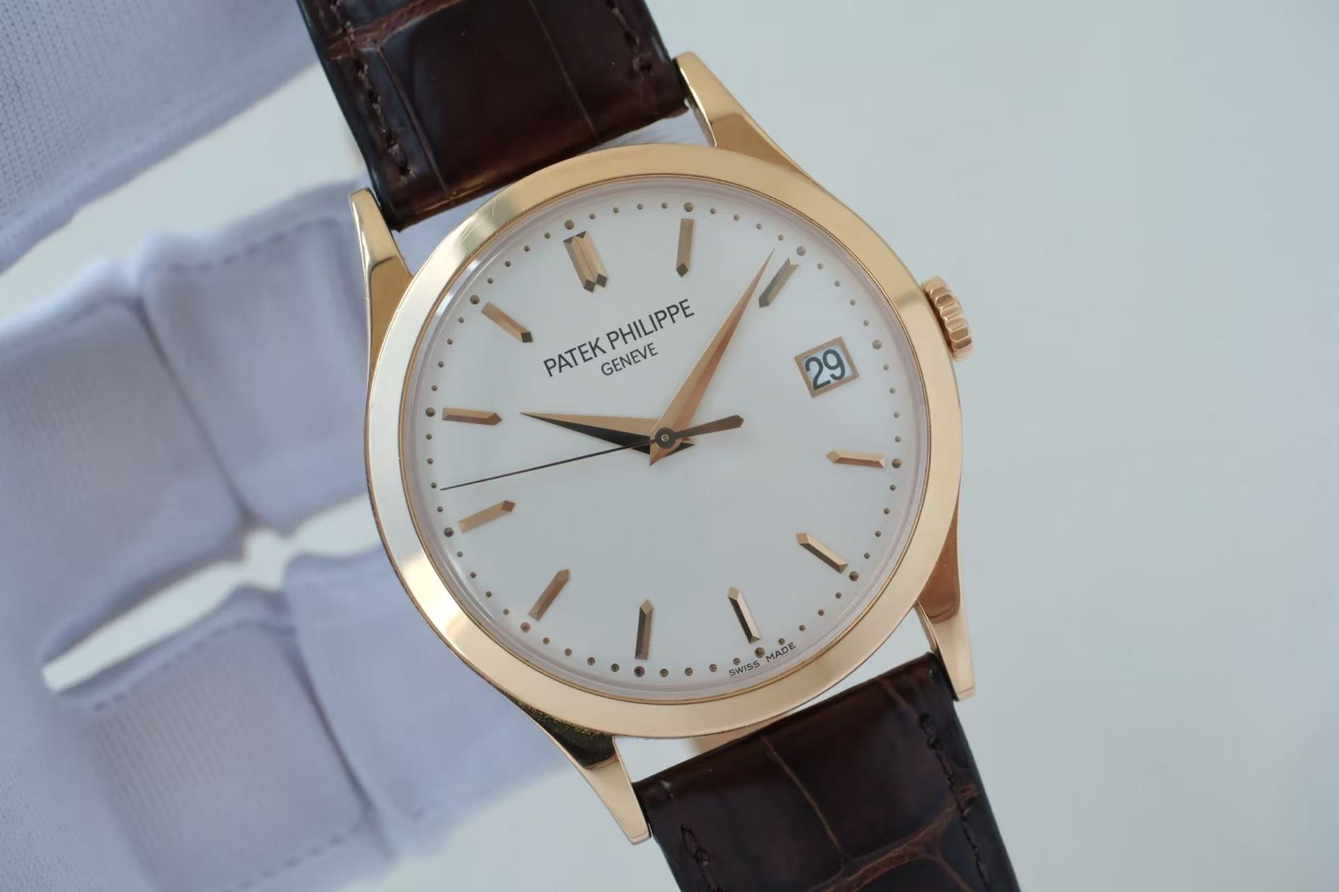 ✦ 百达翡丽 Patek Philippe 古典表系列 38毫米 18K玫瑰金 5296R-010 (56字头/极佳状态)