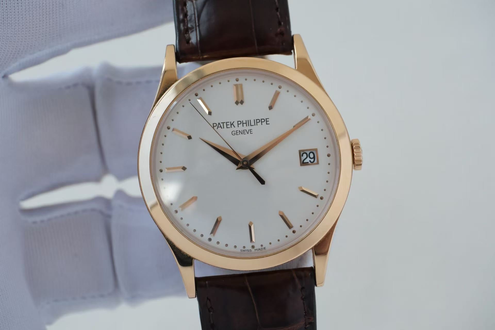 ✦ Patek Philippe Classic Collection 38mm 18K Rose Gold 5296R-010 (56 series/Excellent Condition)