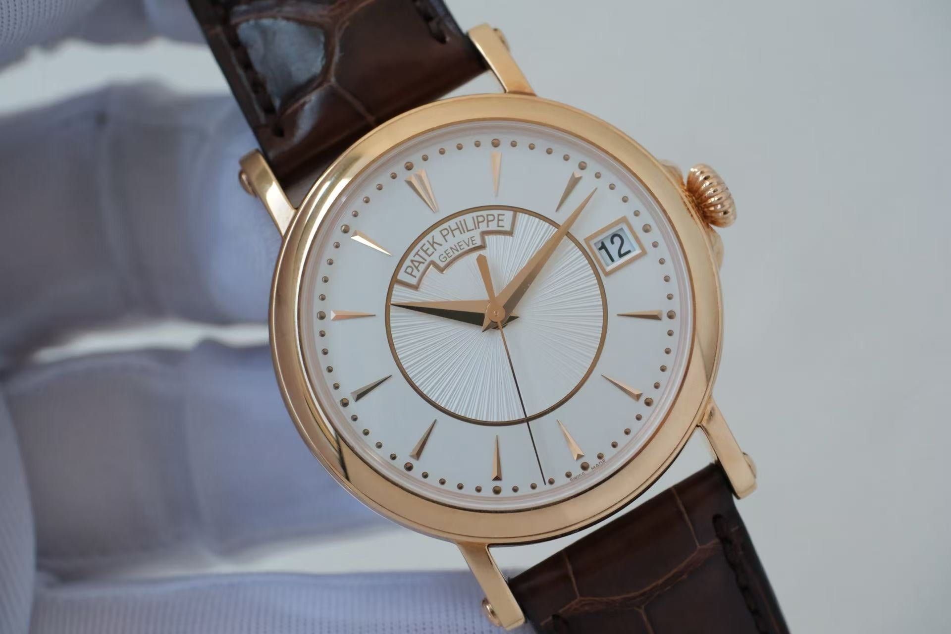 ✦ Patek Philippe Classic Series 38mm 18K Rose Gold Officer's Dive 5153R-001 (Complete Set, 2017/Original 98% New)