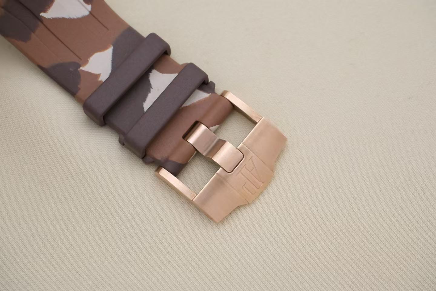✦ Audemars Piguet Royal Oak Offshore 44mm 18K Rose Gold Ceramic Bezel 26401RO.OO.A087CA.01 (Watch Only)