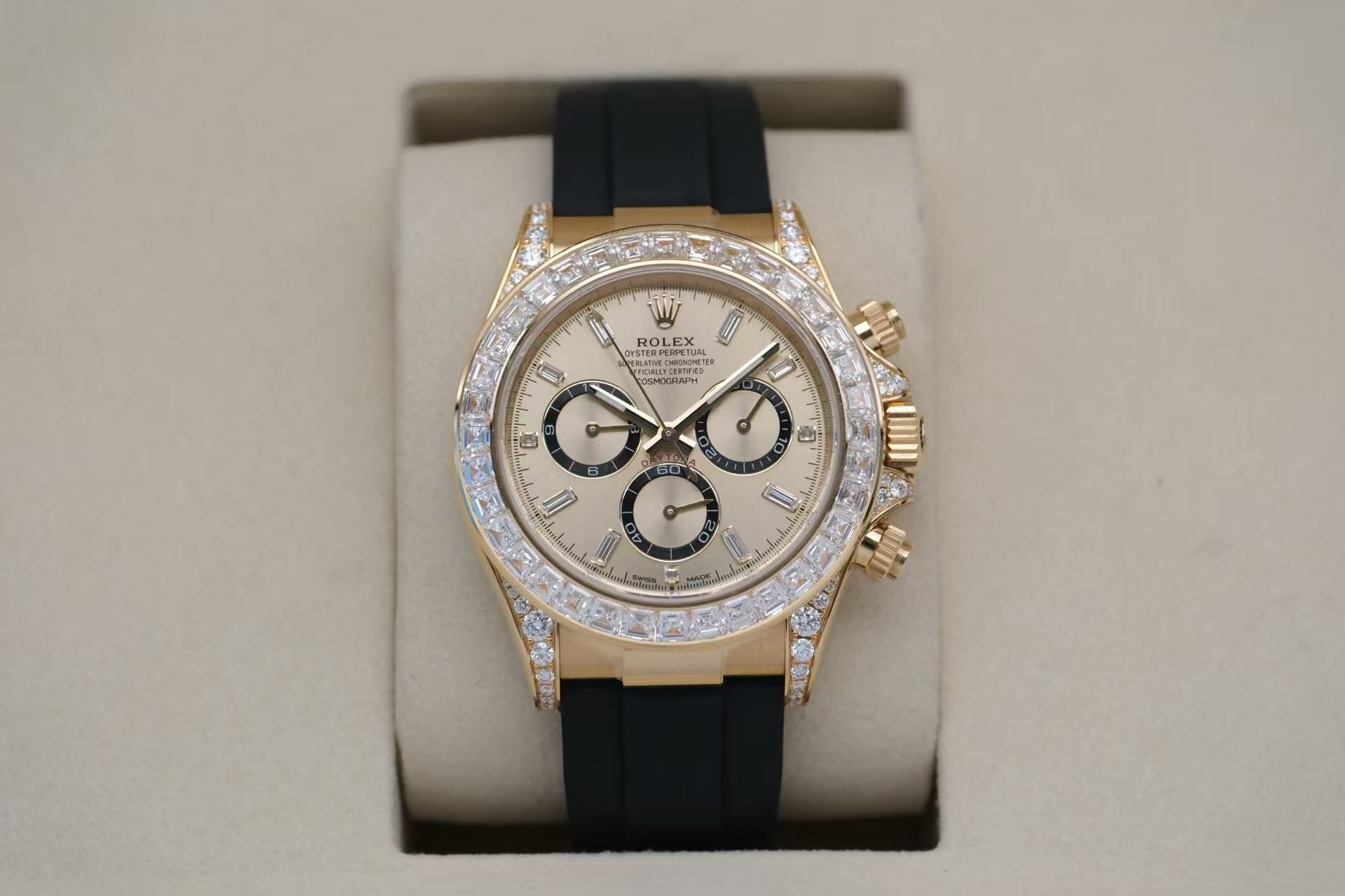 ✦ 劳力士 Rolex 宇宙计型迪通拿 40毫米 18K黄金 T方钻圈 钻耳 m126538tbr-0004 (2025年12月国行大全套/低于公价现货)