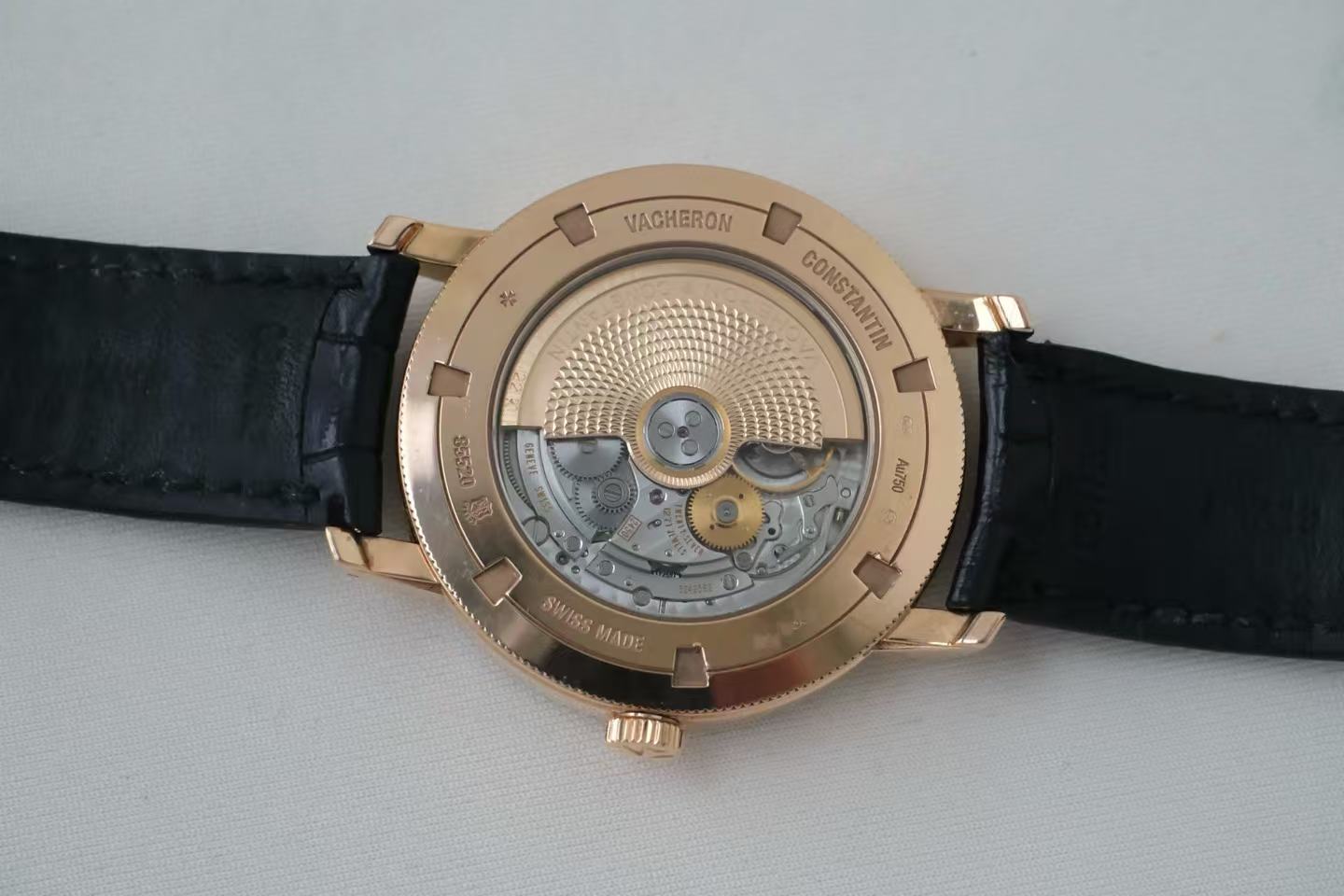 ✦ Vacheron Constantin Patrimony 40mm 18K Pink Gold Men's Watch with Diamonds 85520 (2015, with warranty)