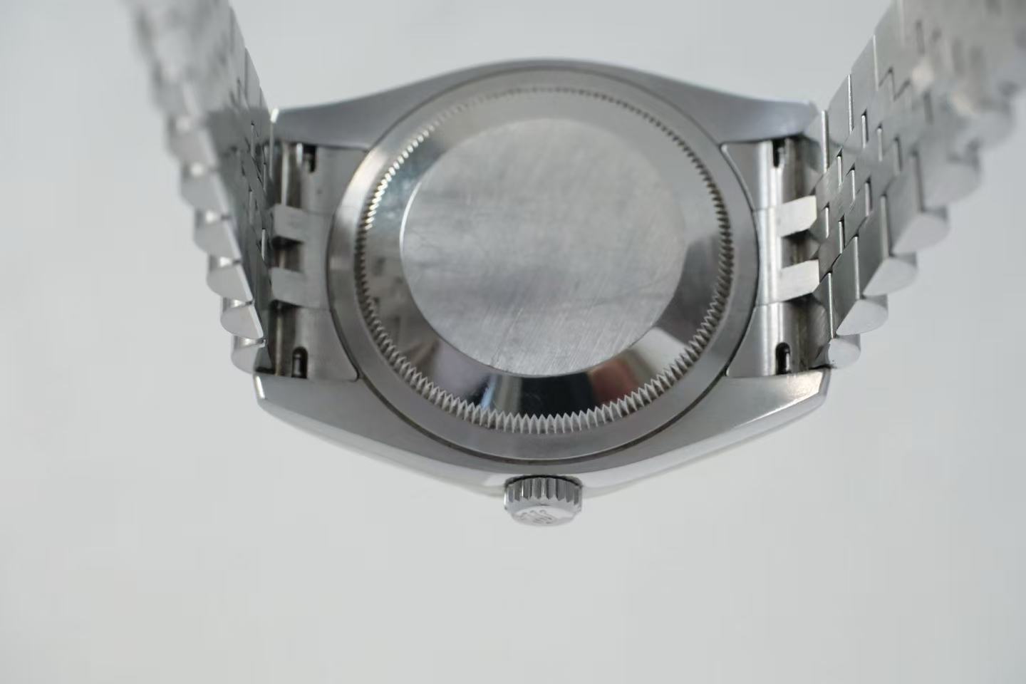✦ 劳力士 Rolex 日志型 36毫米 不锈钢 稀缺碎碟贝母钻面 116244 (2011年全套全长/含收据)