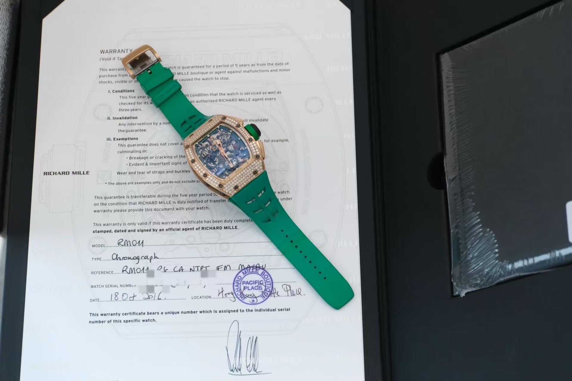 ✦ Richard Mille RM011 RG Macau Limited Edition 18K Rose Gold Rough Diamond (Limited to 30 pieces worldwide / Dual Certificates issued in 2016)