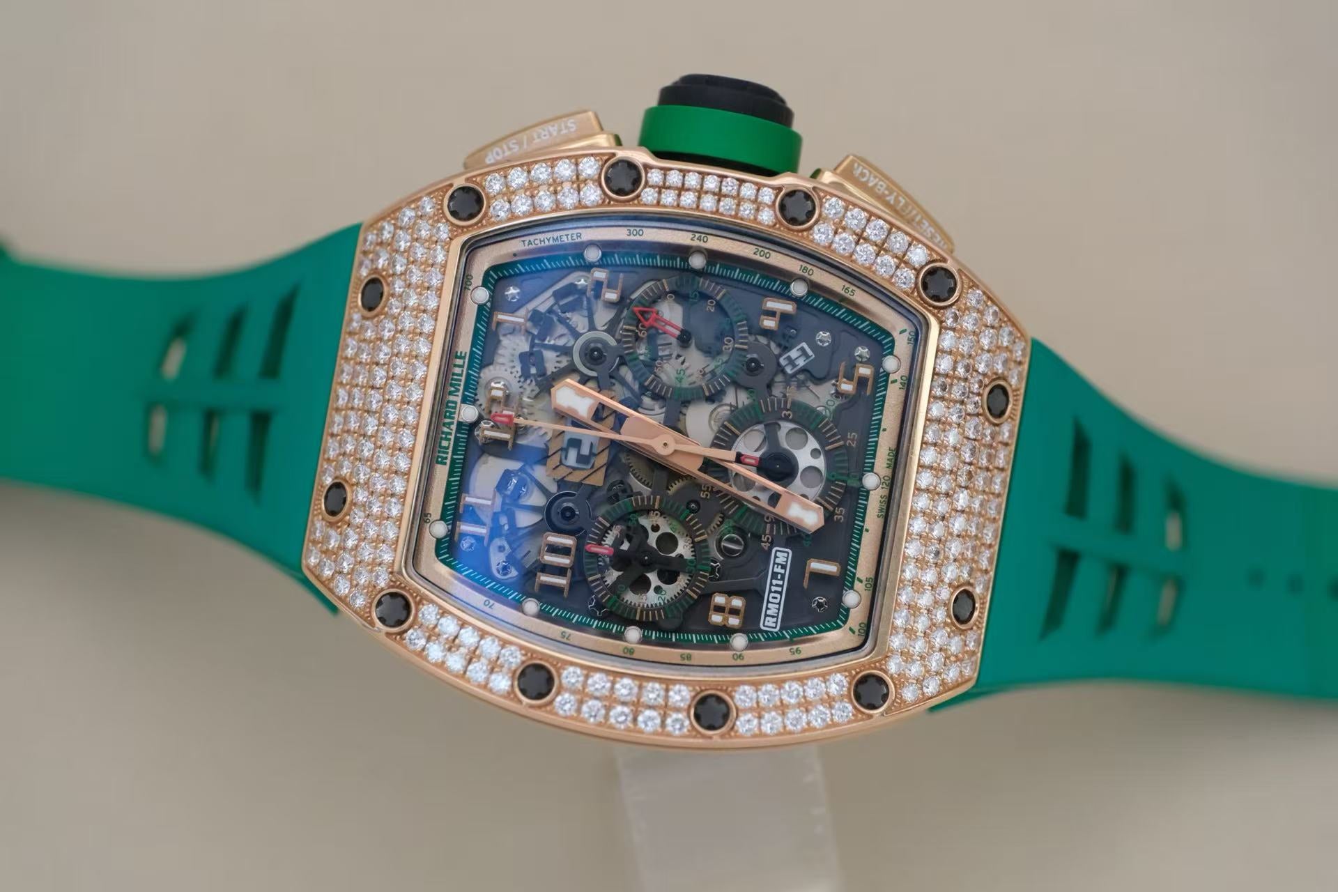 ✦ Richard Mille RM011 RG Macau Limited Edition 18K Rose Gold Rough Diamond (Limited to 30 pieces worldwide / Dual Certificates issued in 2016)