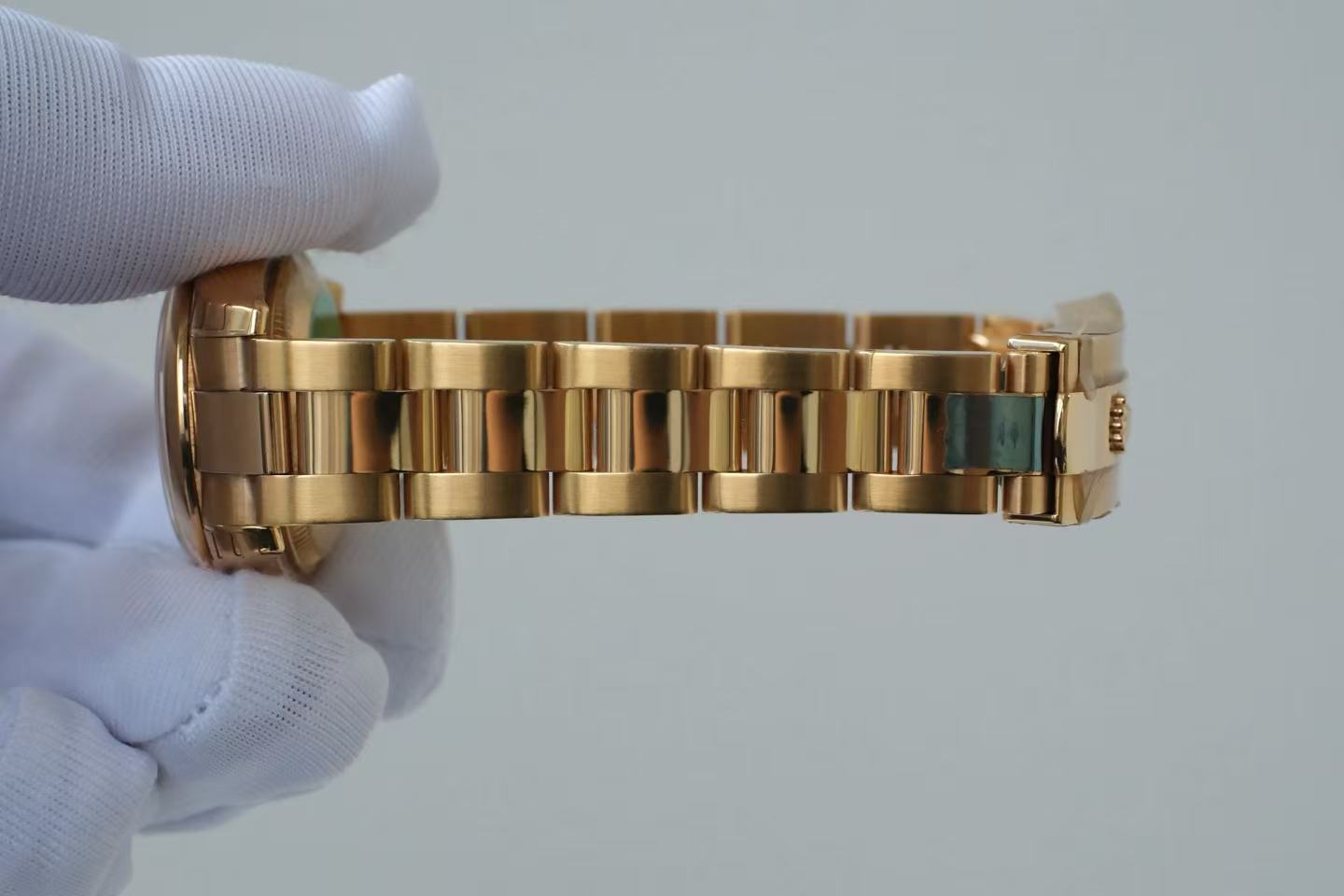 ✦ 劳力士 Rolex 女装日志型 26毫米 18K玫瑰金 黑盘 179165 (大全套/99新试戴品相)