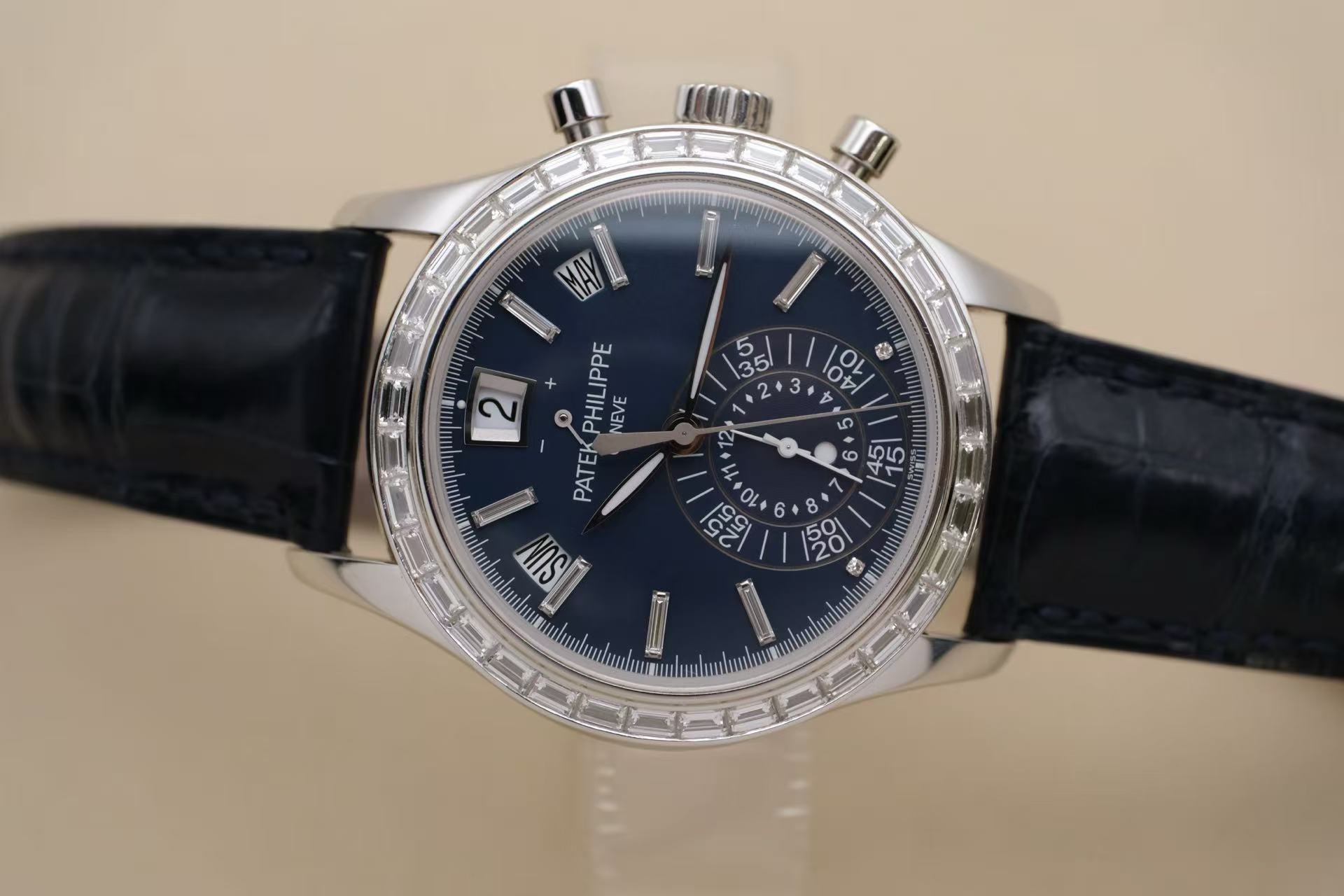 ✦ Patek Philippe Complications Timepiece 5961P 40.5mm PT950 Platinum with Diamonds and Blue Dial Automatic Mechanical