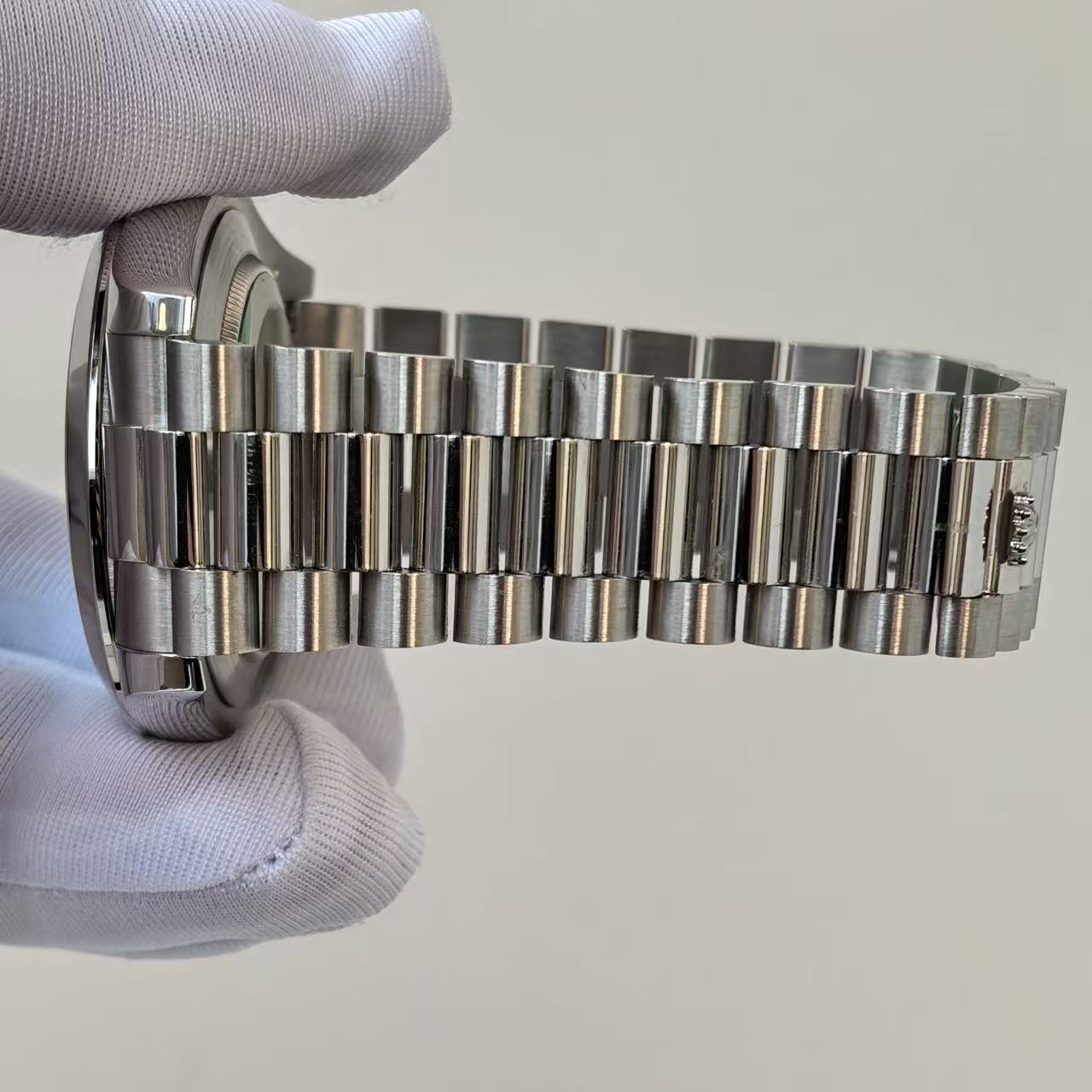 ✦ Rolex Day-Date 218206 41mm 950 Platinum Ice Blue Dial Automatic Mechanical