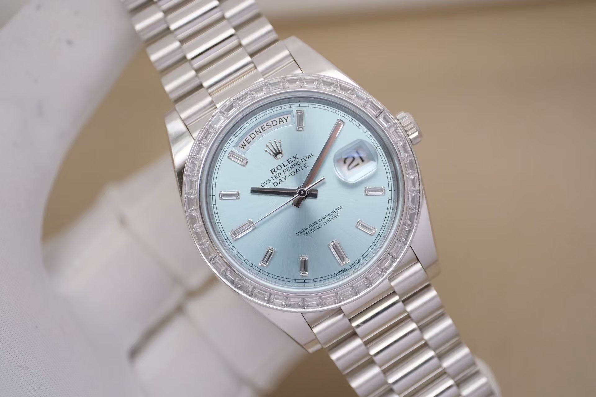 ✦ Rolex Day-Date 228396TBR 40mm 950 Platinum Ice Blue Dial with Crystal Diamonds - Automatic Mechanical