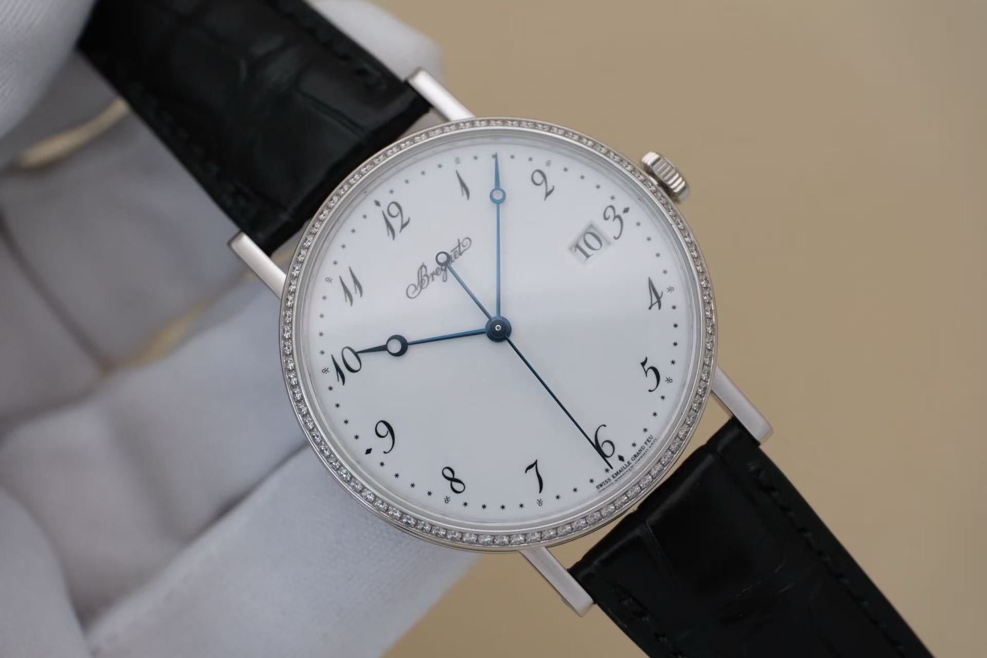 ✦ 宝玑 Breguet 经典系列 5178BB 38毫米 18K白金 珐琅盘 镶钻 自动机械