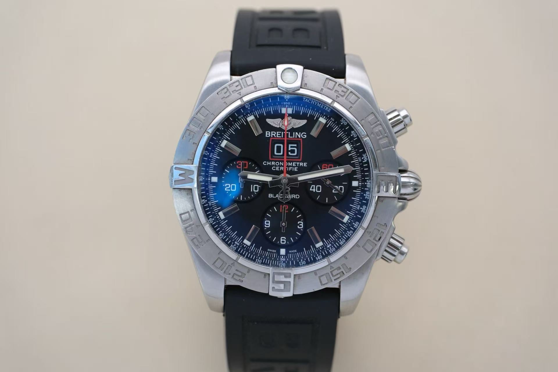 ✦ Breitling Blackbird/Challenger A44360 44mm Limited Edition of 2000 Automatic Mechanical Chronographs