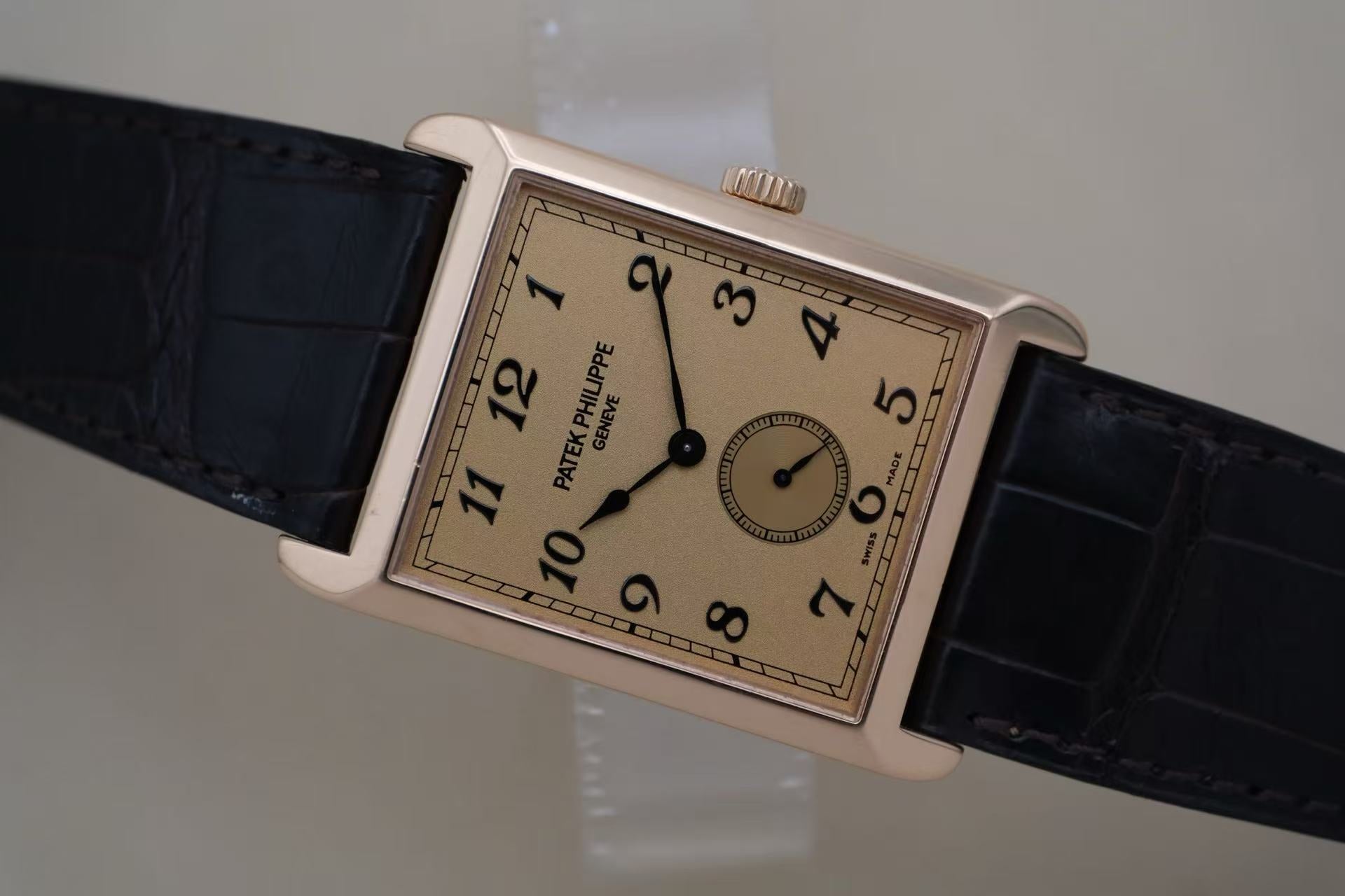 ✦ 百达翡丽 Patek Philippe Gondolo 5109R 43x30毫米 18K玫瑰金 手动机械