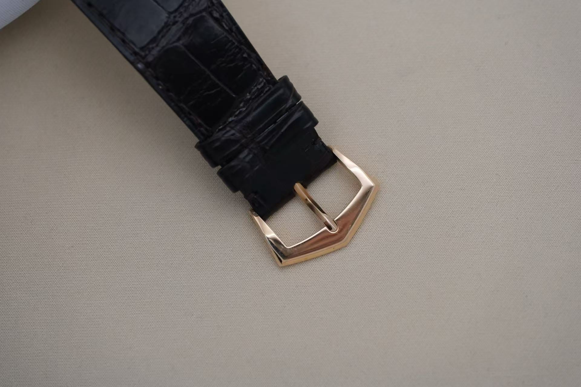 ✦ 百达翡丽 Patek Philippe Gondolo 5109R 43x30毫米 18K玫瑰金 手动机械