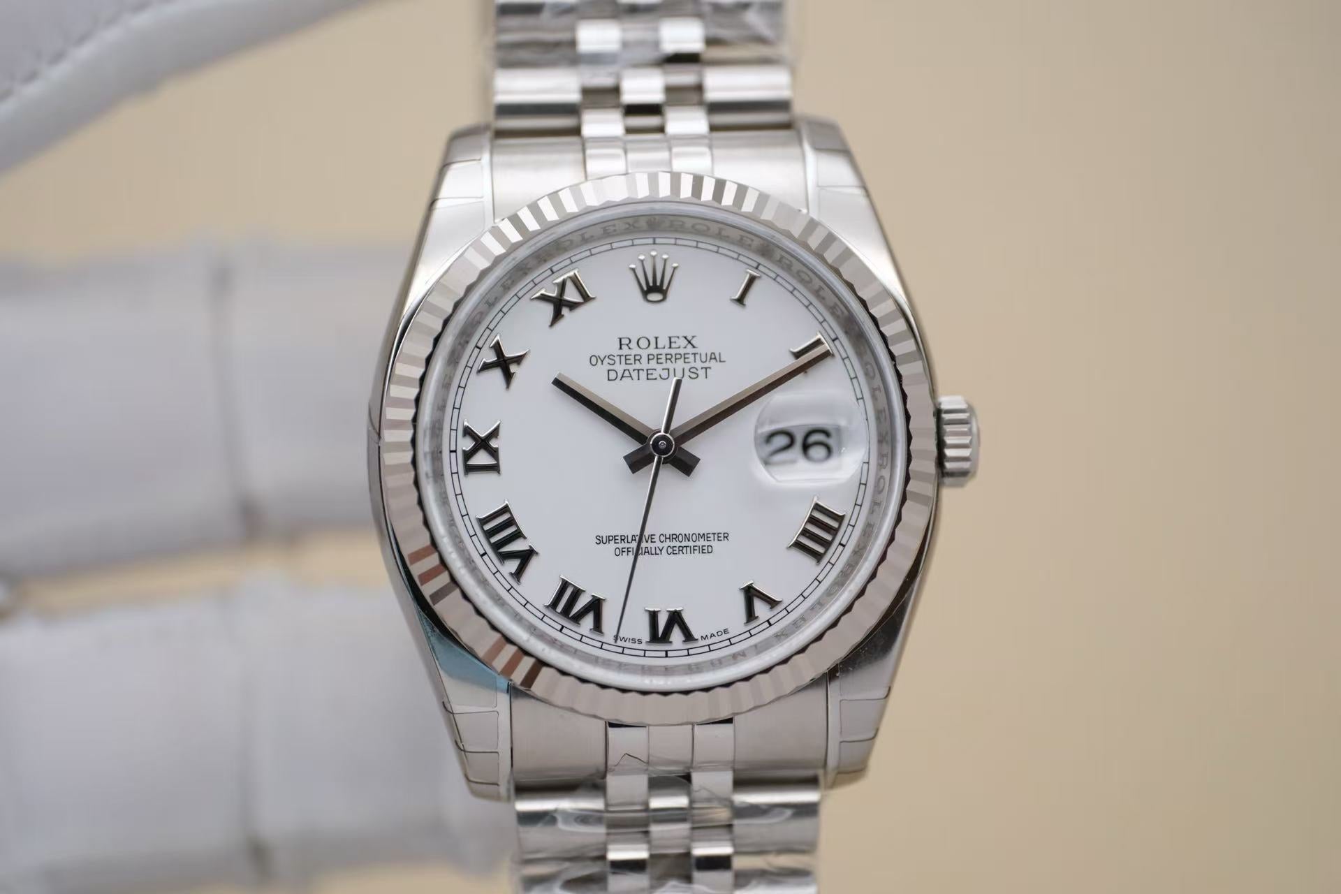 ✦ 劳力士 Rolex 日志型 116234 36毫米 18K白金圈 罗马字 全膜未使用