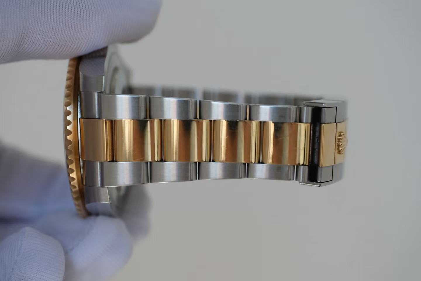 ✦ 劳力士 Rolex 格林尼治型 II 116713LN 40毫米 18K黄金间钢 小绿针 自动机械