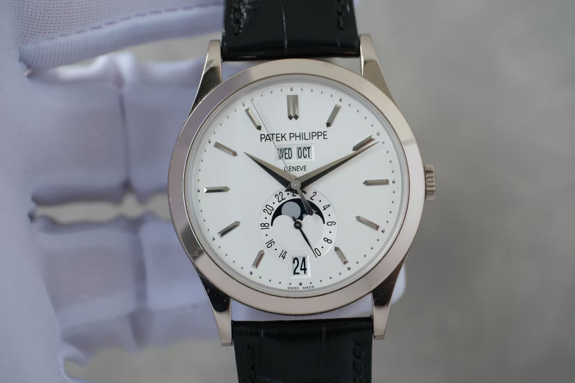 百达翡丽 Patek Philippe 复杂功能时计系列 5396G-011 18K白金 年历月相 自动机械 原始极品单表