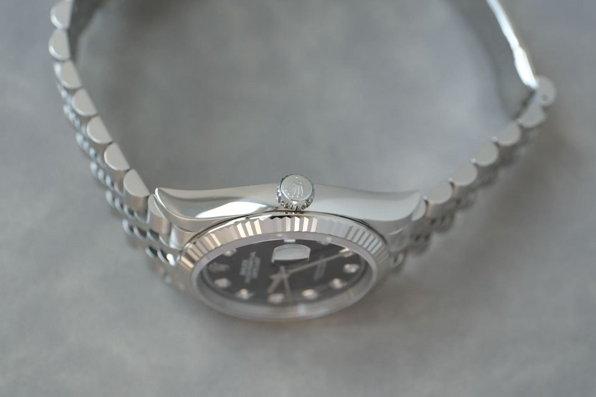 ✦ 劳力士 Rolex 日志型 Datejust 36mm 126234 黑盘钻刻 五珠链 2026年2月全套未使用