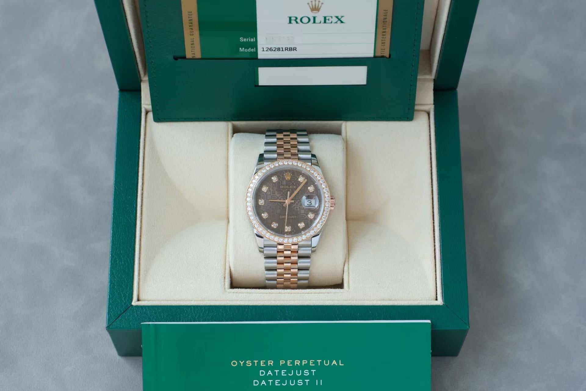 ✦ Rolex Datejust 36mm 126281RBR Rose Gold and Steel Bezel with Diamond Trim, Coffee-Colored Digital Hard Drive, 2020 Complete Set