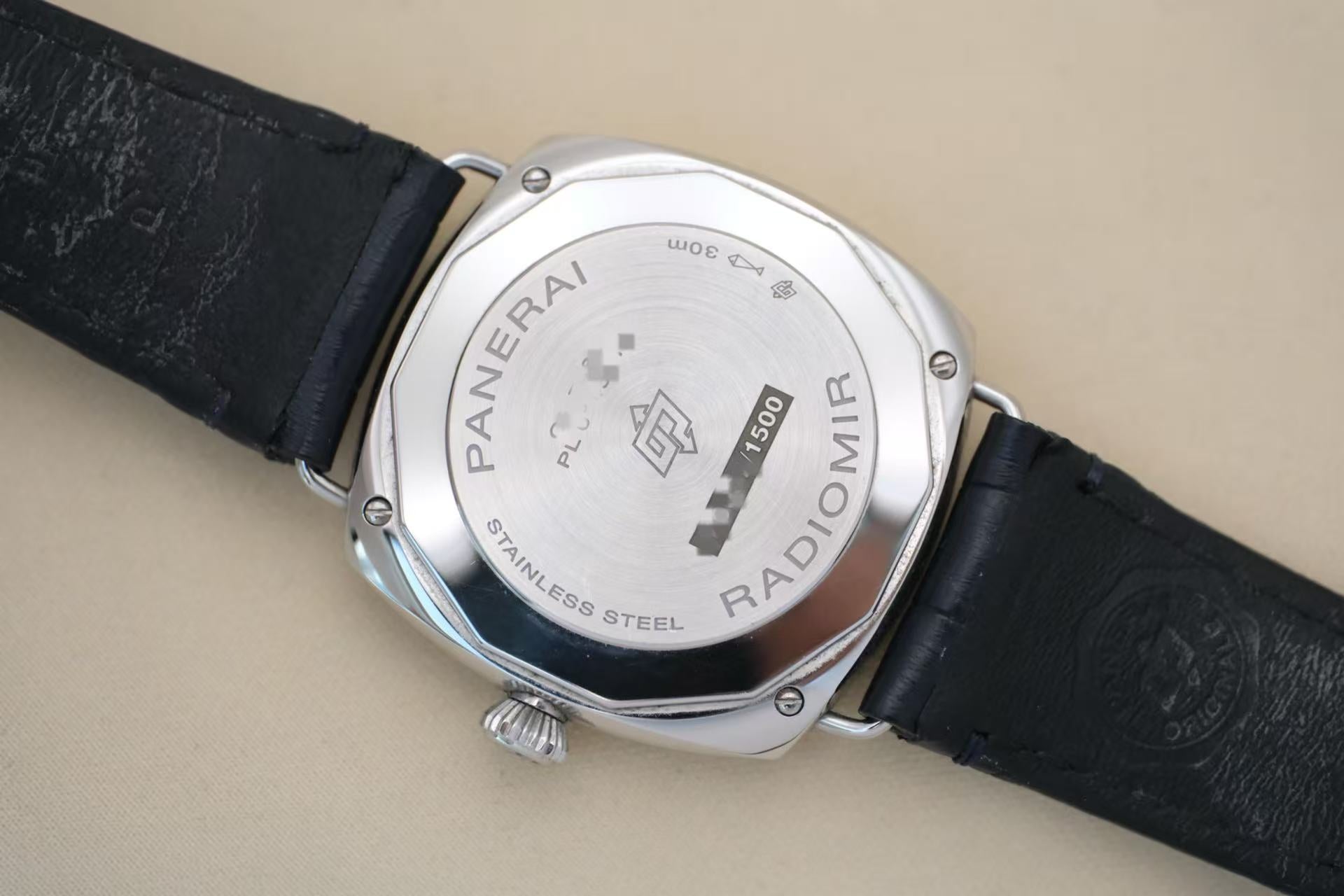 ✦ Panerai Radiomir PAM01293 Blue Dial Polished Stainless Steel 40mm, 2024 Full Set (8-Year Extended Warranty)
