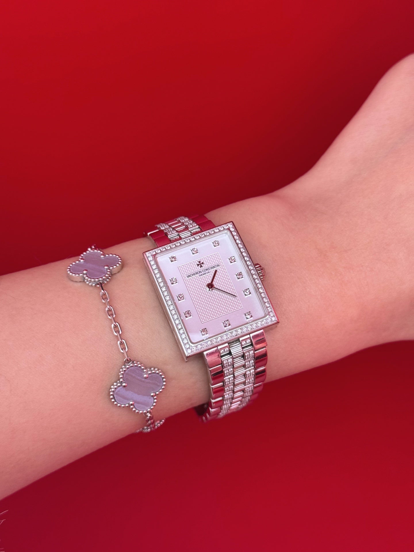 Vacheron Constantin 25591/Q03G-9760 18K white gold diamond-set 26x31mm quartz ladies' watch, 2015 certificate