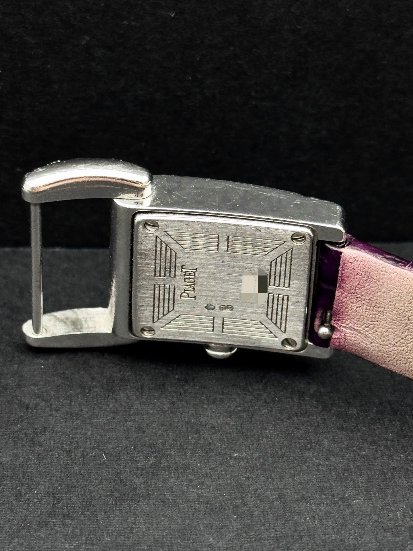 Piaget Limelight Gala series G0A25022 18K white gold diamond-set 24mm quartz ladies' watch, 98% new, single watch.