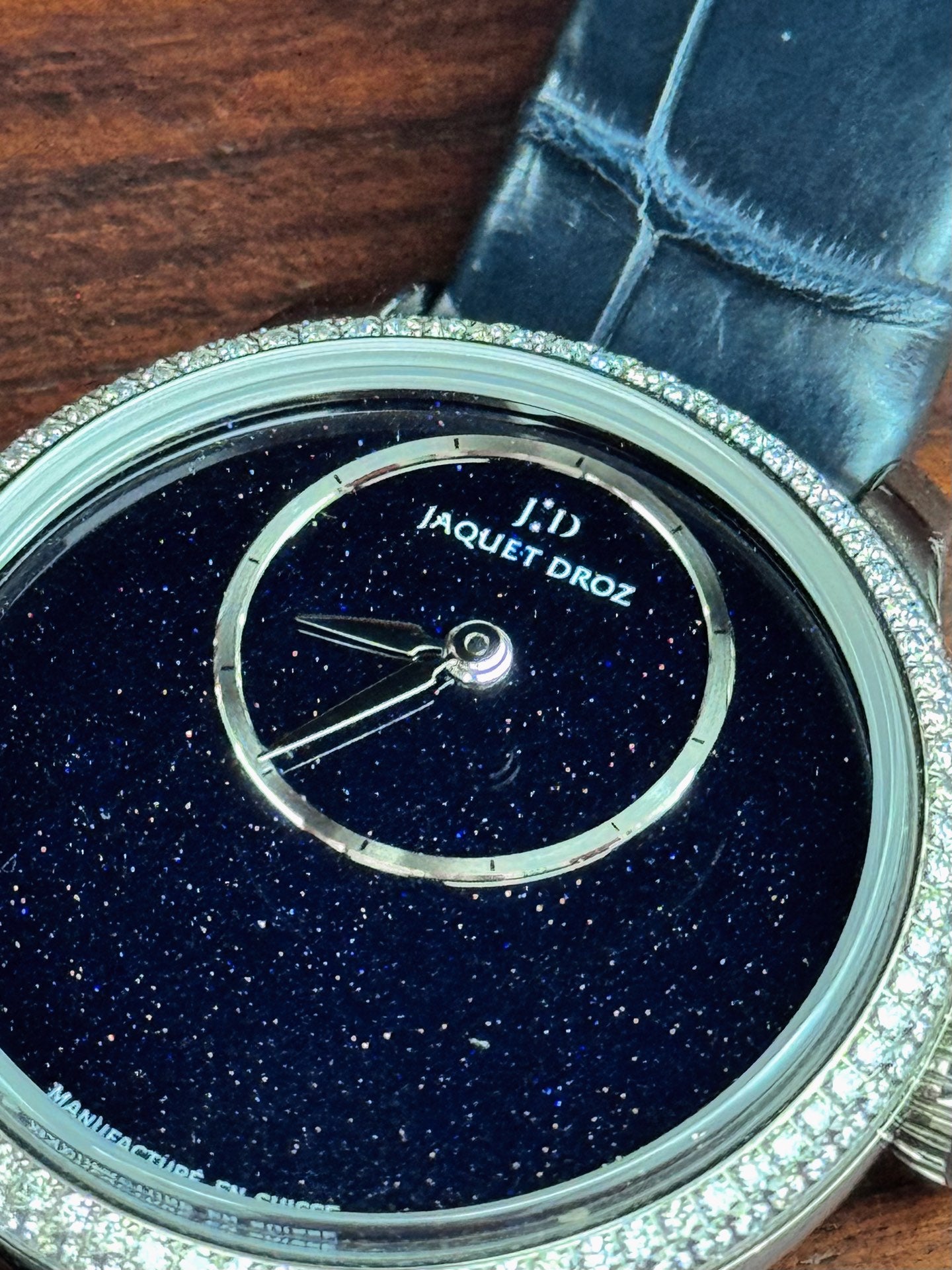 Jaquet Droz Petite MacPherson d'Or series J005000271, 35mm automatic mechanical watch with aventurine and diamond settings, 99% new.