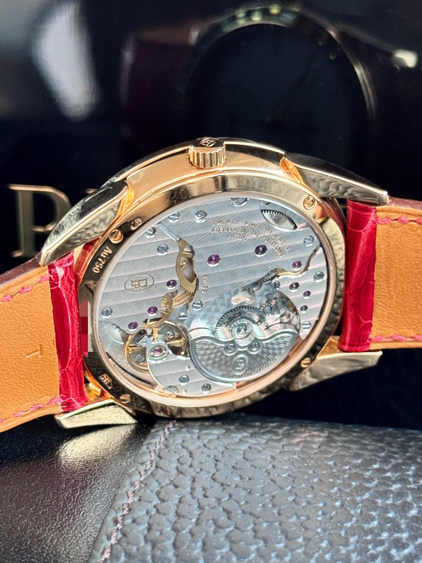 帕玛强尼 Parmigiani Fleurier TONDA系列 PFC288 18K玫瑰金 镶T方彩钻 39毫米 2025年全新全套