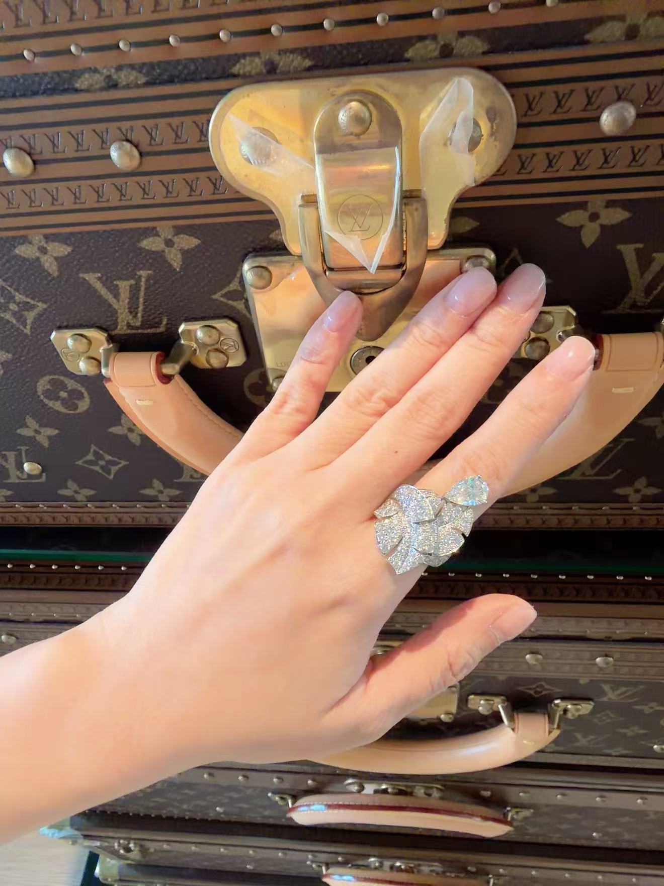 Chanel High Jewelry Collection 18K White Gold Full Diamond Ring, 2.23 Carat Pear-Shaped Center Stone, F Color, VVS2, Size 53