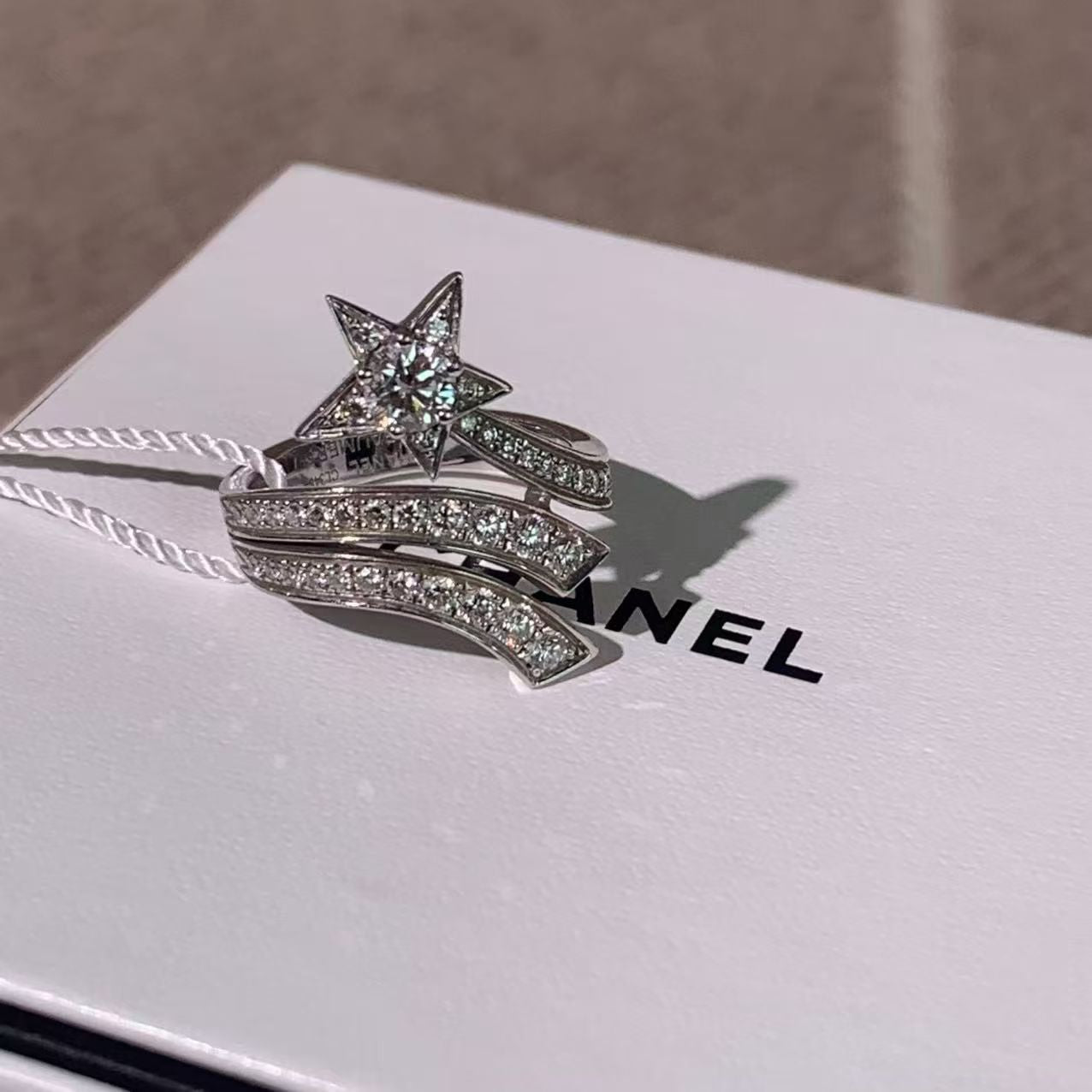 Chanel Lorenz Bäumer High Jewelry Comet Collection 18K White Gold Full Diamond Ring, Size 51, Exquisitely Available