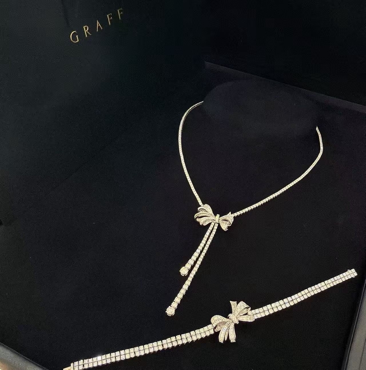 Graff Tilda's Bow Collection 18K White Gold Full Diamond Bow Necklace, High Jewelry Set, 2021