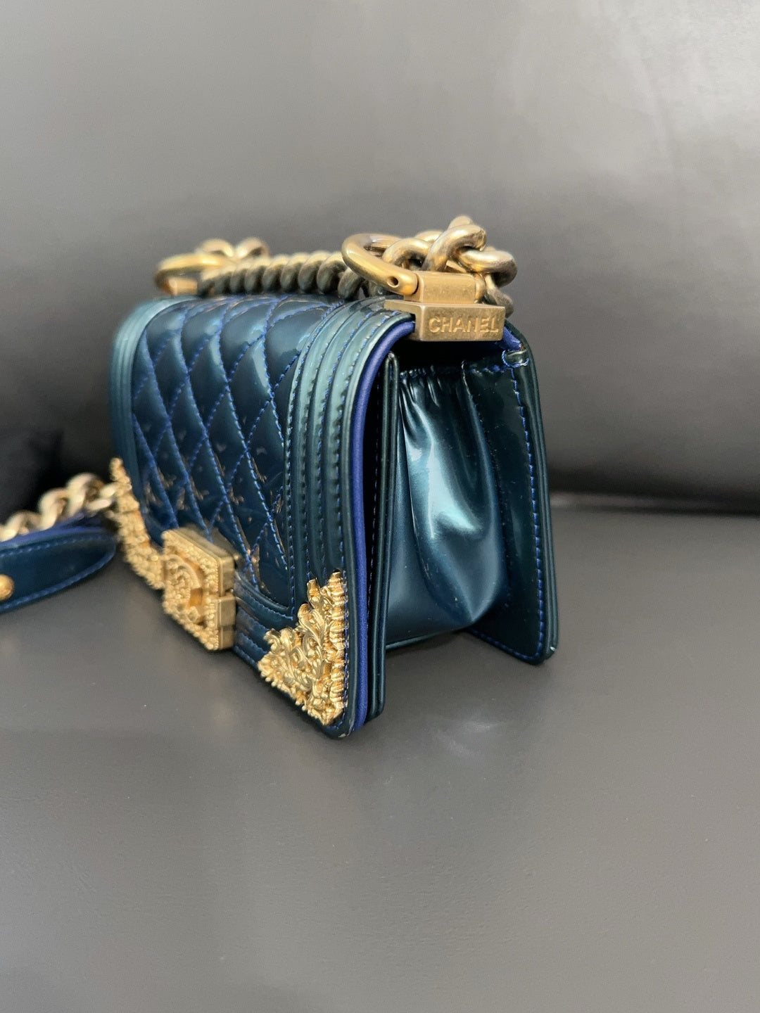 ✦ Chanel Le Boy Mini Versailles Court Limited Edition Patent Leather Blue with Gilded Embossed Design (Limited to 100 pieces worldwide)